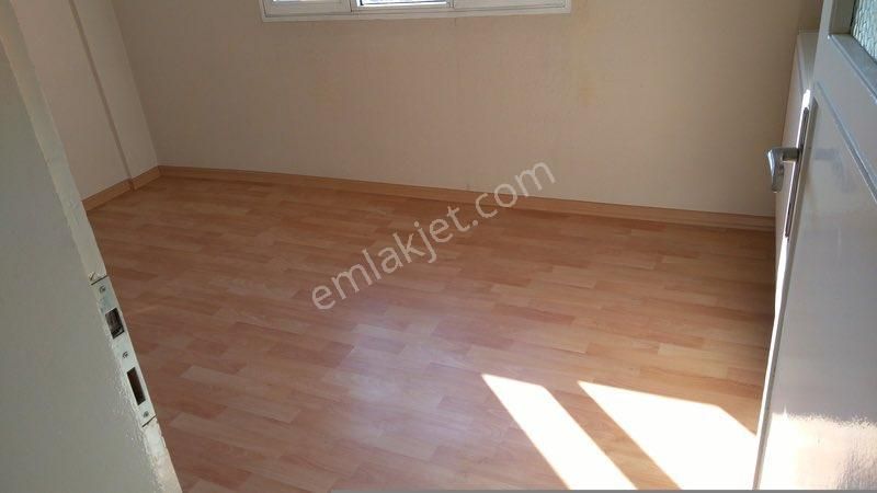Çiğli Merkez 3+1 Doğalgazlı Daire - Görsel 3