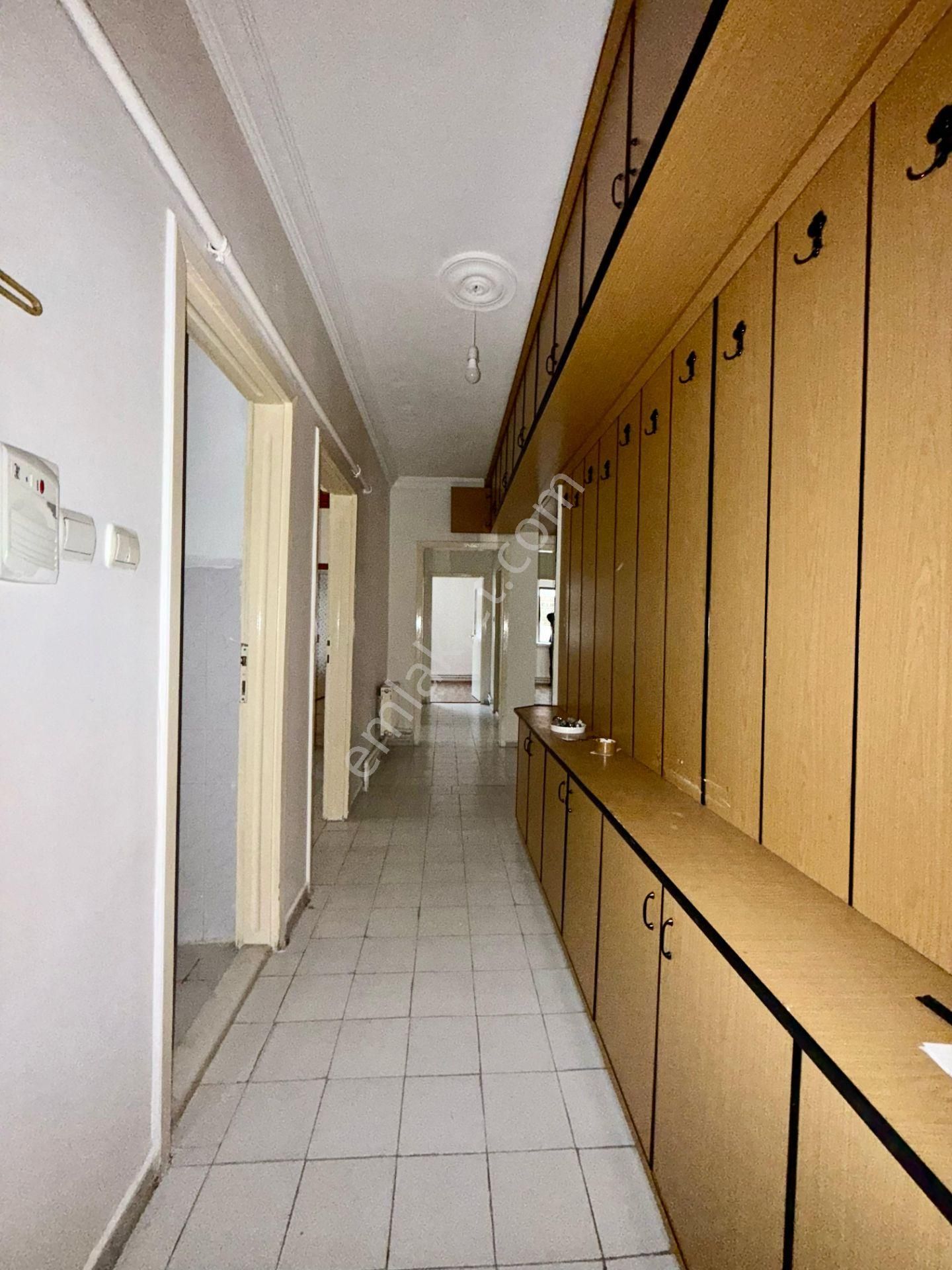 Pursaklar Mehmet Zengin Emlak'tan Merkez Mah.ful Yapılı 2.kat 3+1 Yapılı Masrafsız Daire - Görsel 23