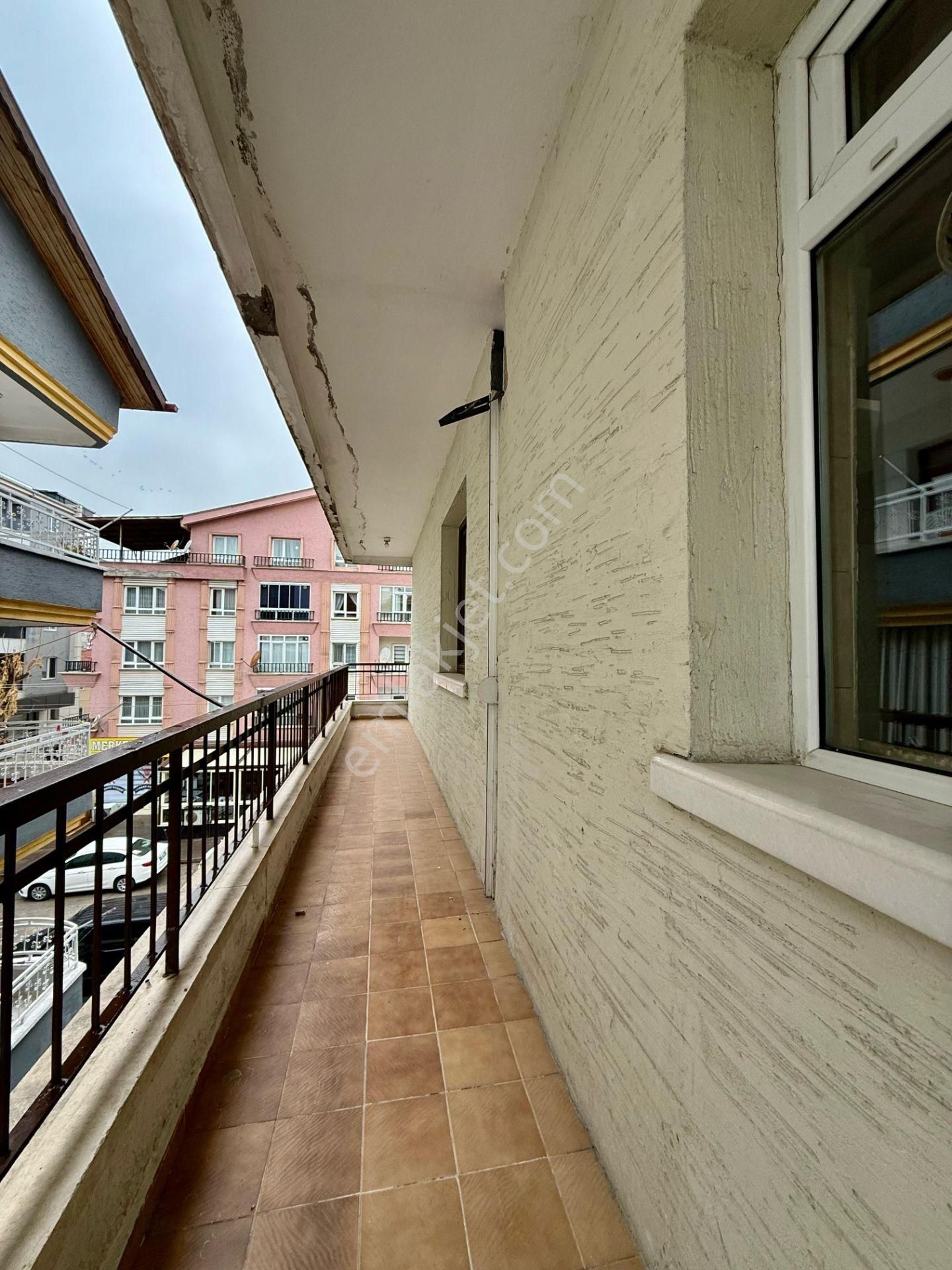 Pursaklar Mehmet Zengin Emlak'tan Merkez Mah.ful Yapılı 2.kat 3+1 Yapılı Masrafsız Daire - Görsel 28