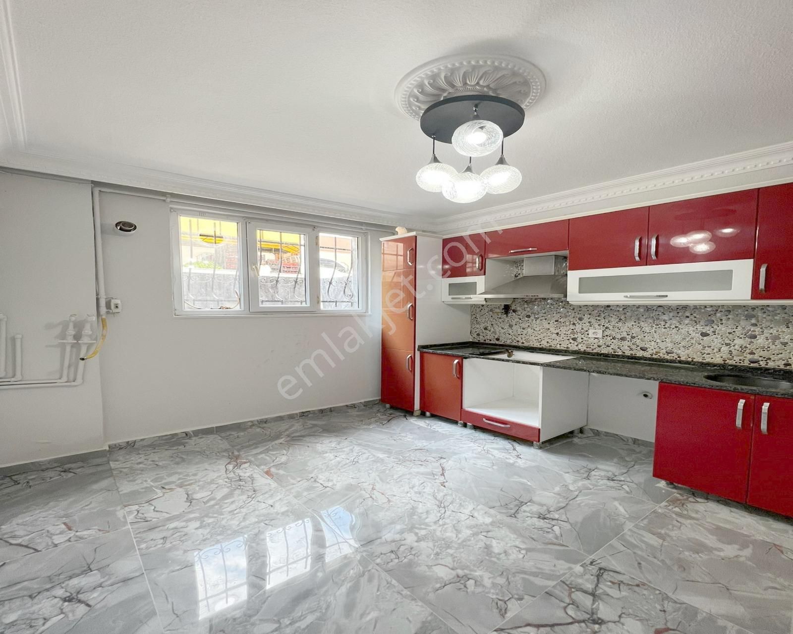 Masrafsız Bahçeli Bahçe Katı