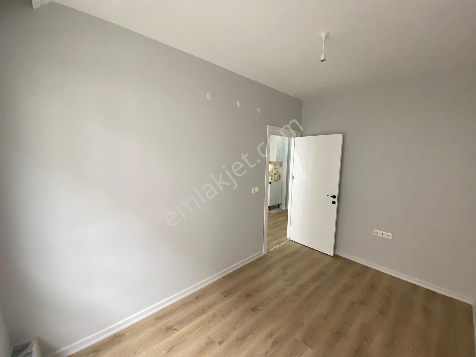 Sütlüce Mah Sıfır Kiralık 1+1 Daire - Görsel 17