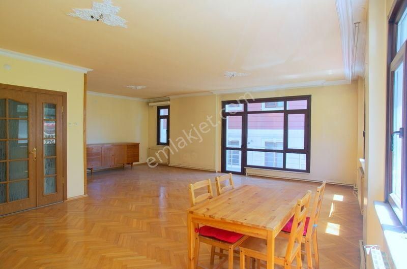 Tülay Özkök'ten Şişli Ticari Merkez Geniş Yüksek Giriş Daire - Görsel 12