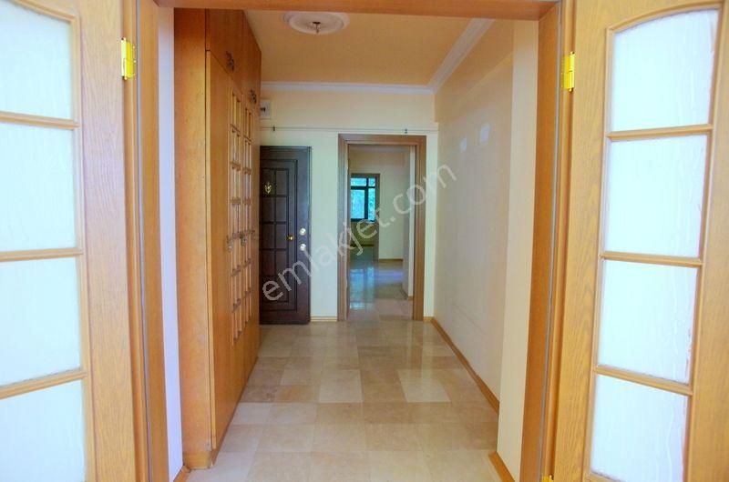 Tülay Özkök'ten Şişli Ticari Merkez Geniş Yüksek Giriş Daire - Görsel 14