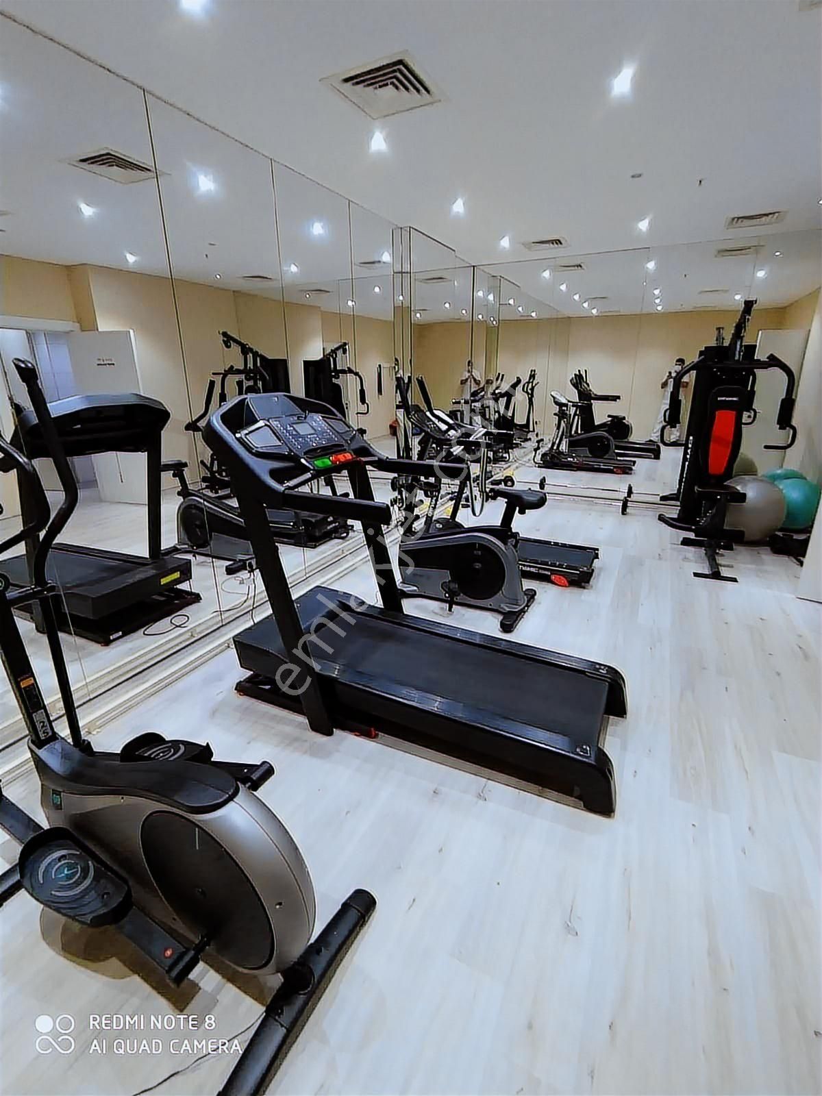 Kaliteli Ve Nezih Sitede Geniş Ve Ferah 1+1 - Görsel 35