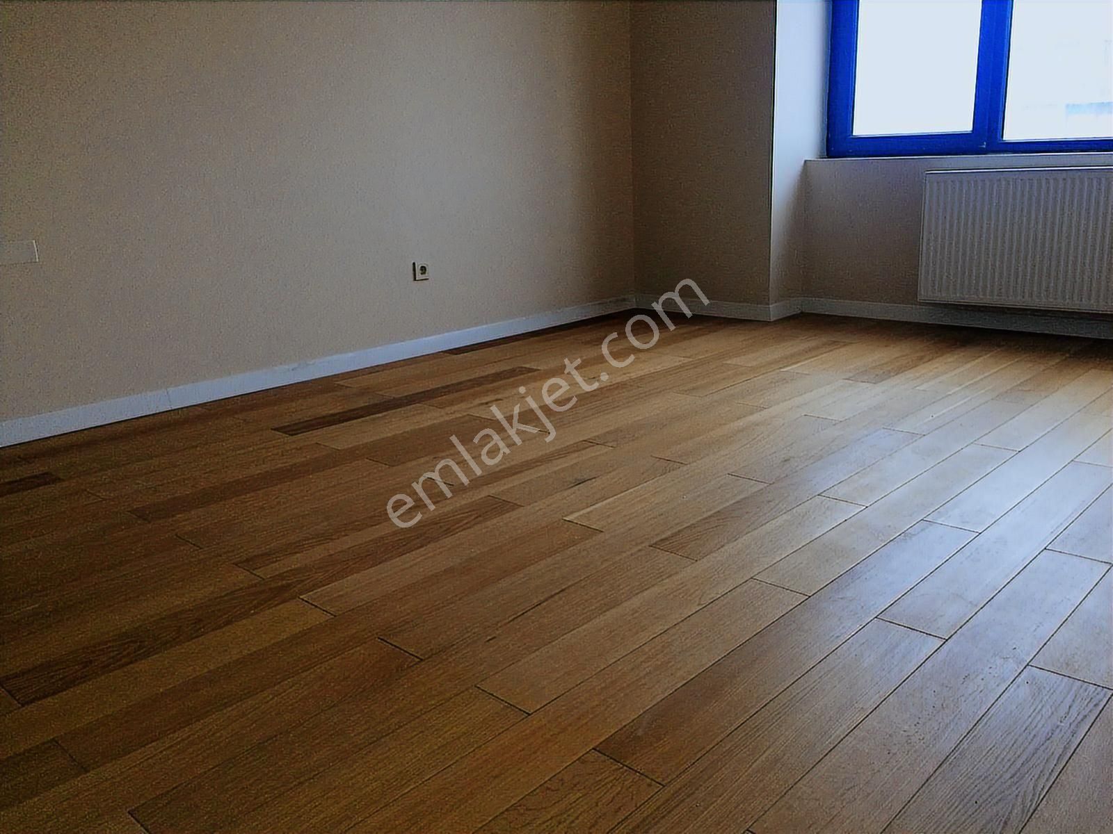 Kaliteli Ve Nezih Sitede Geniş Ve Ferah 1+1 - Görsel 25