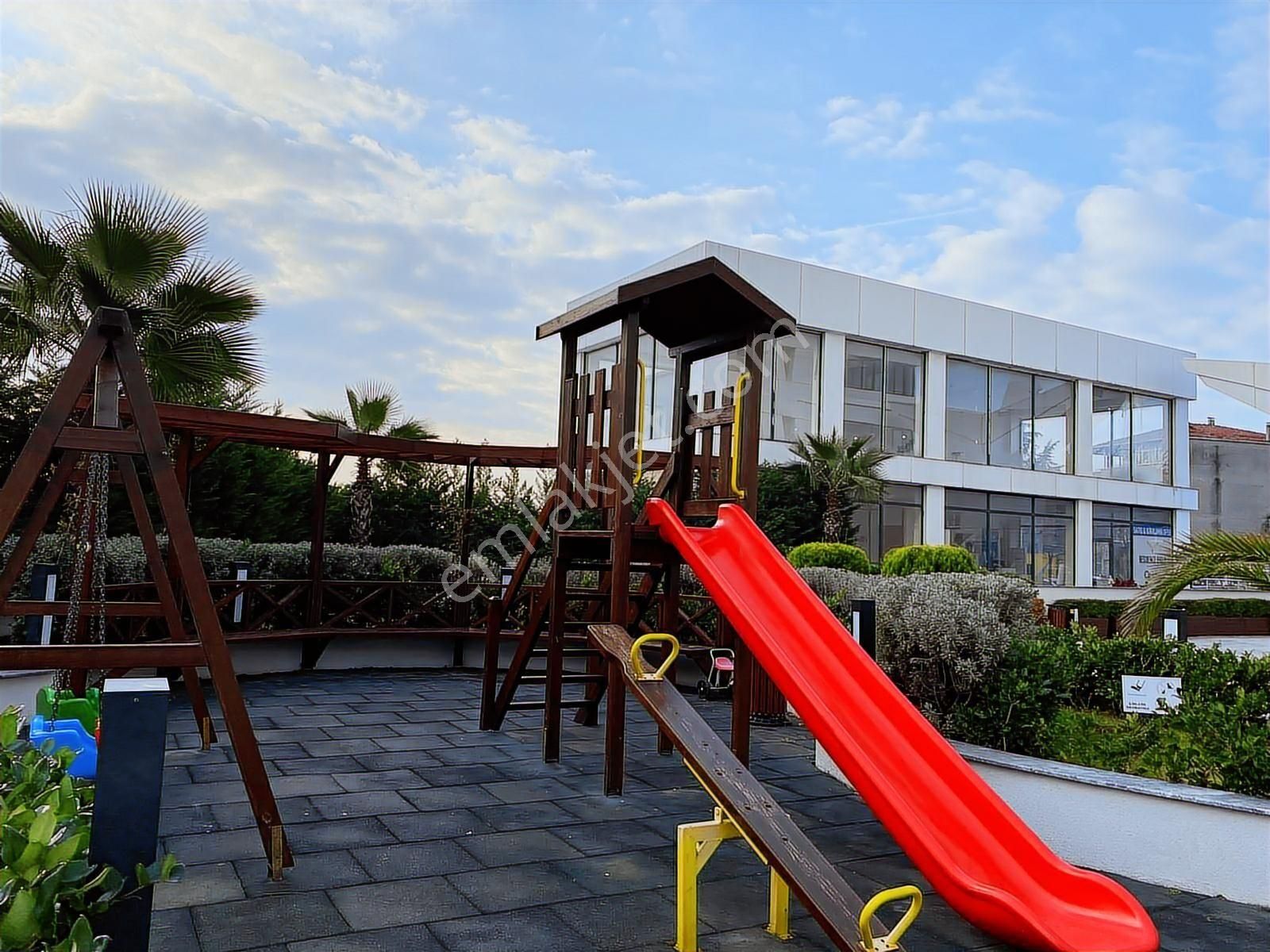 Kaliteli Ve Nezih Sitede Geniş Ve Ferah 1+1 - Görsel 11