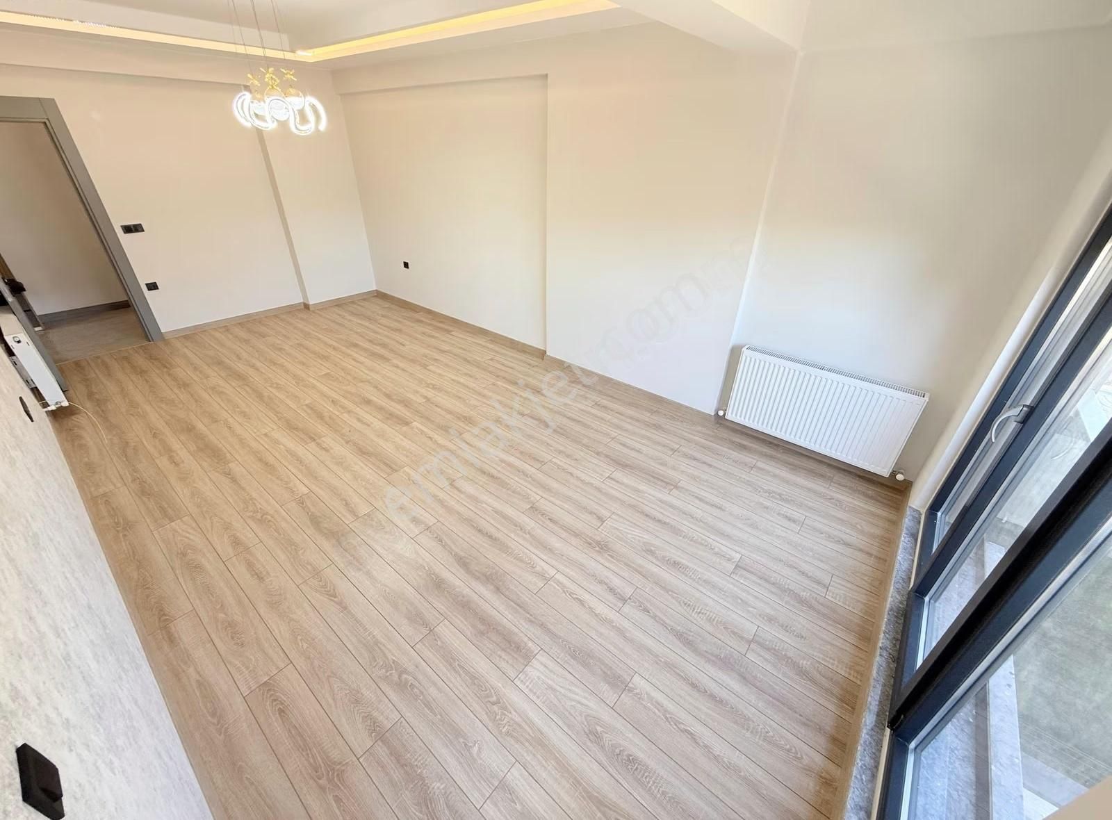 Parla'dan Altınkumda Modern Mimarili 2+1 Ultra Lüks Daire - Görsel 11