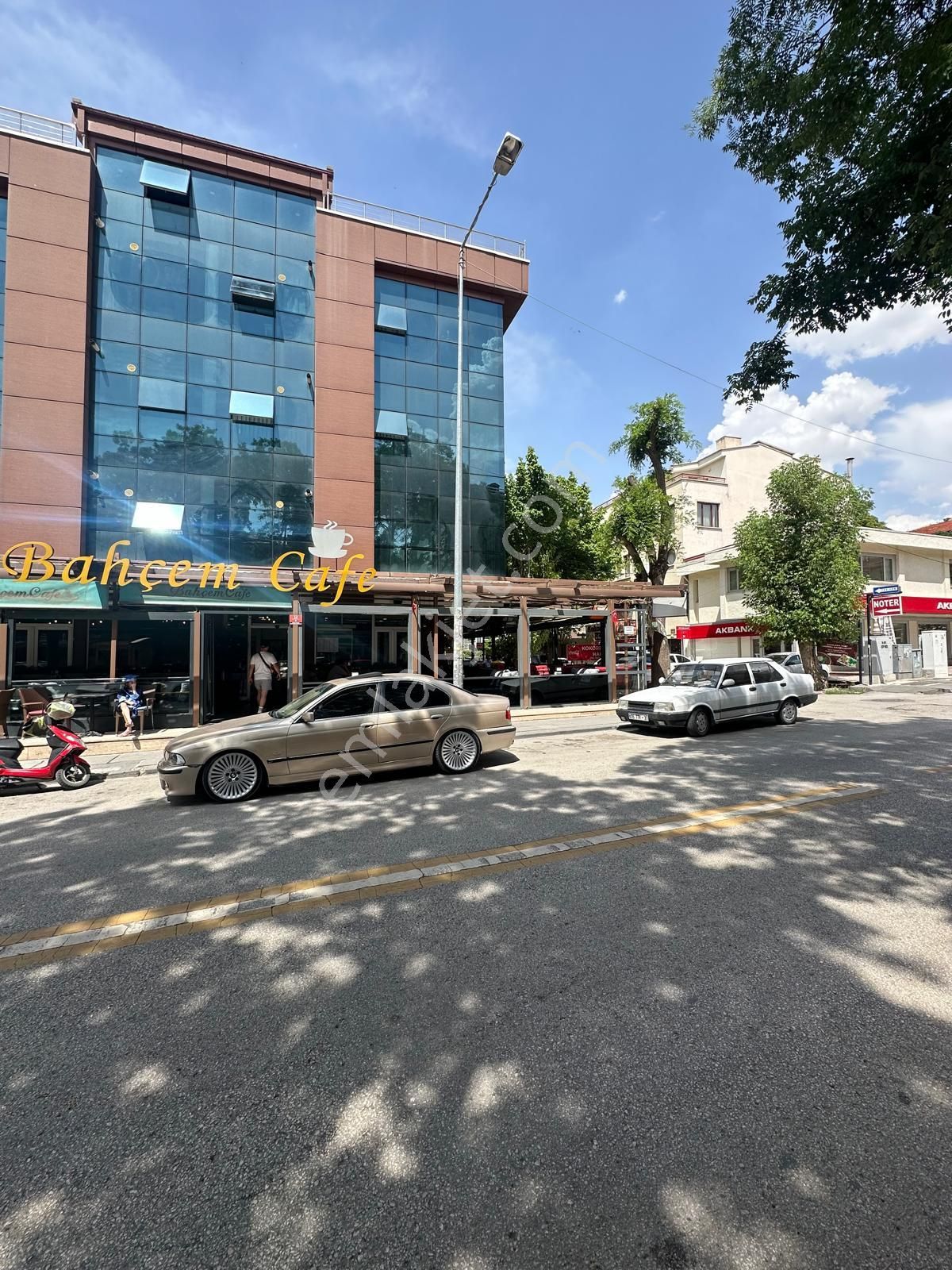 Aydınlıkevlerde Asansörlü 3+1 Full Yapılı Kiralık Daire Gizem Emlaktan - Görsel 4