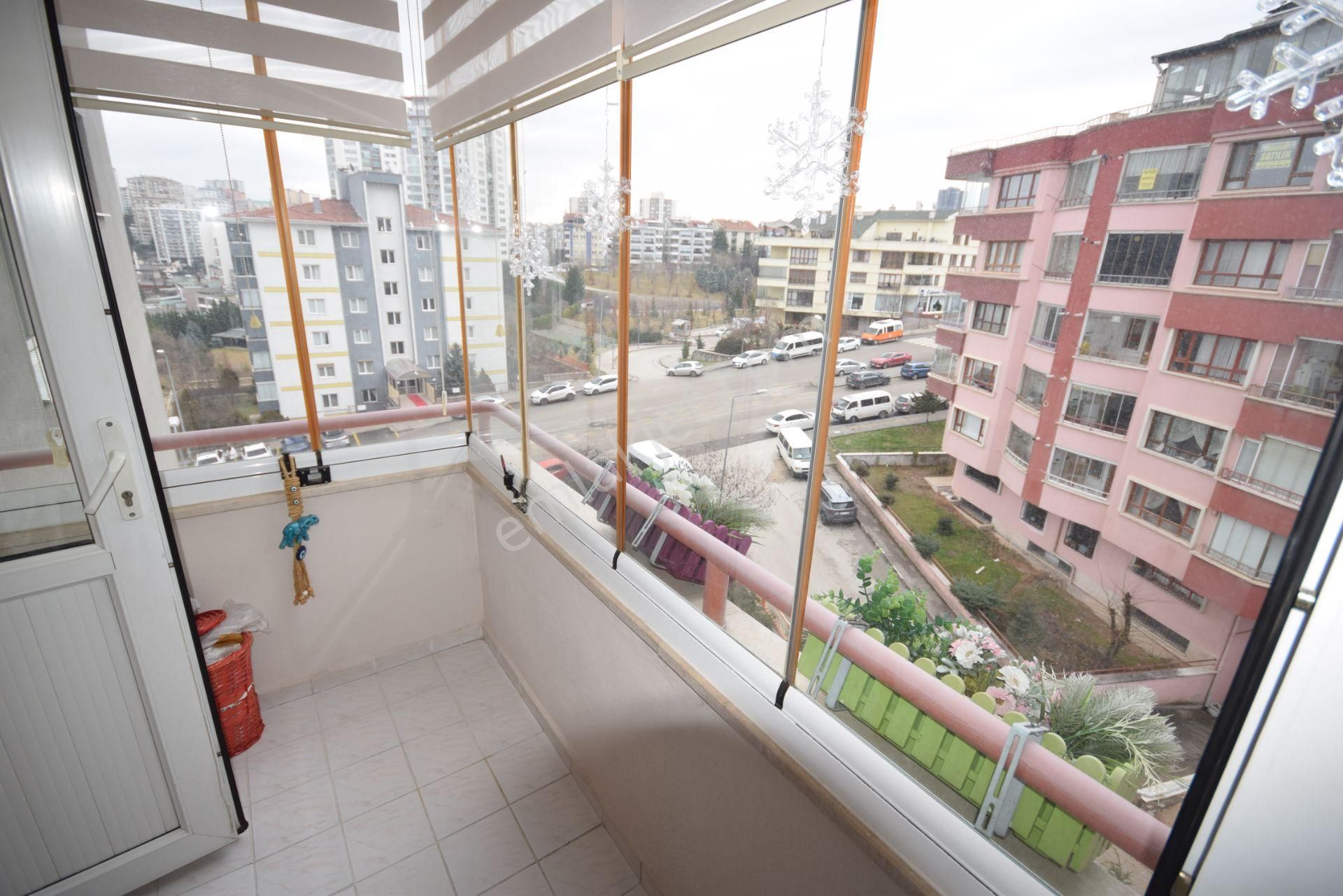 İlk-ev'den Güzeltepe Sitesinde Arakatta Vadi Manzaralı Asansörlü Açık Otoparklı 2+1 85 M2 - Görsel 16