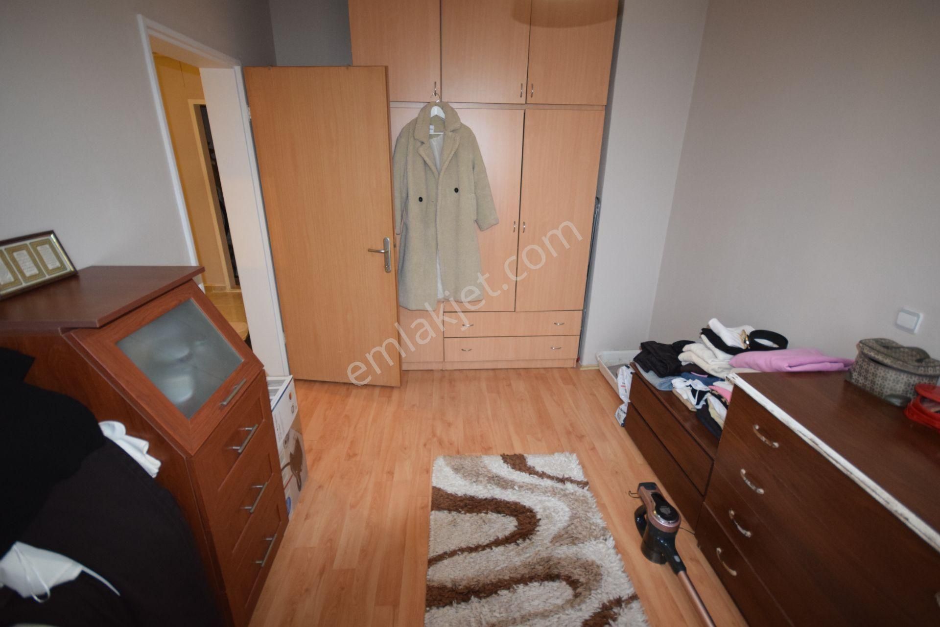 İlk-ev'den Güzeltepe Sitesinde Arakatta Vadi Manzaralı Asansörlü Açık Otoparklı 2+1 85 M2 - Görsel 12