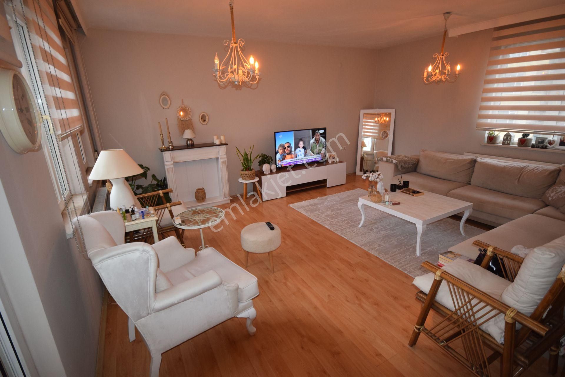 İlk-ev'den Güzeltepe Sitesinde Arakatta Vadi Manzaralı Asansörlü Açık Otoparklı 2+1 85 M2 - Görsel 4