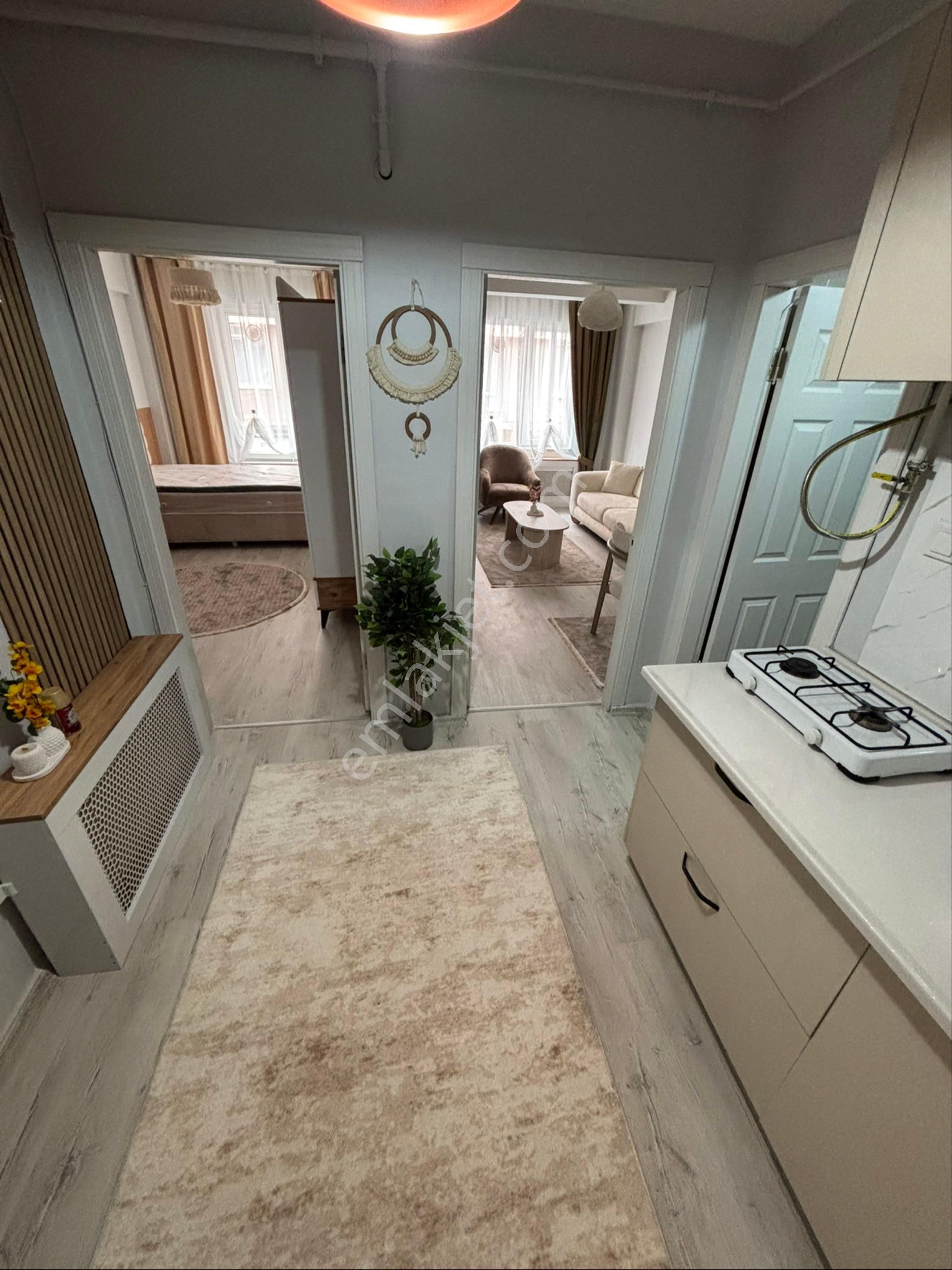 Sahibinden Espark Yakını Lüks Eşyalı Geniş Daire - Görsel 13