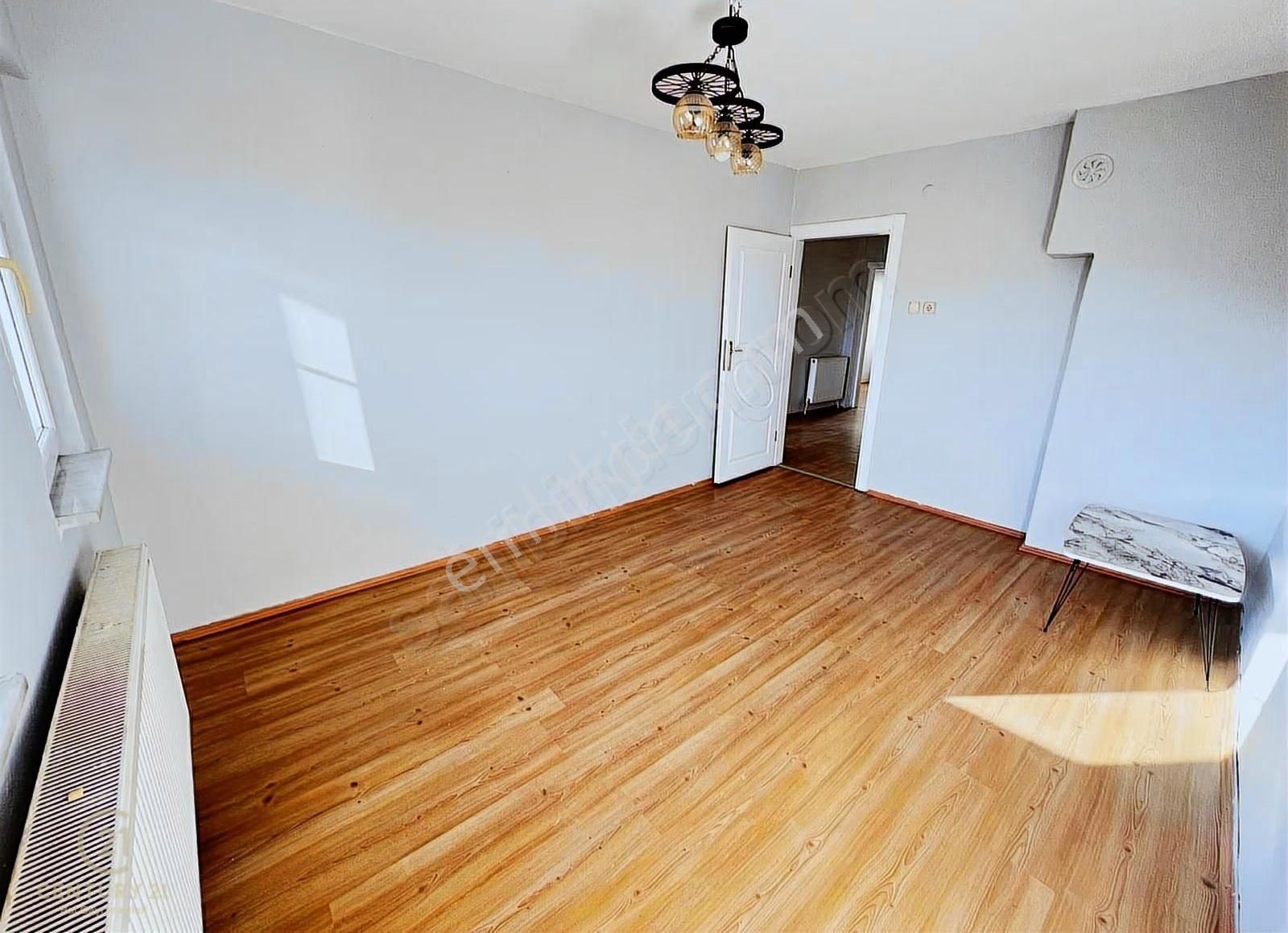 C21 Bal'dan Balıkesir Aygören'de 2+1 Kiralık Ferah Daire - Görsel 2