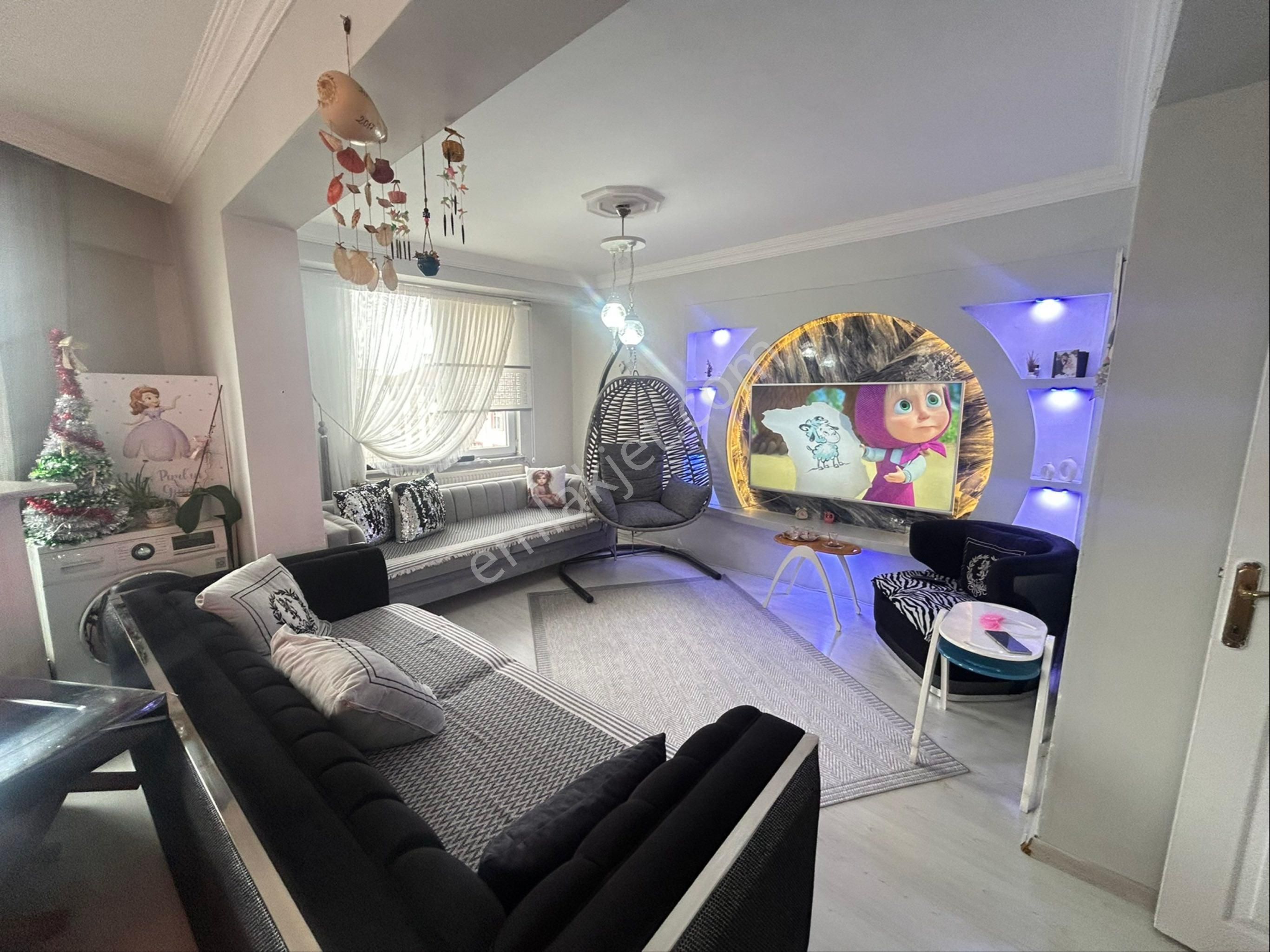 Çorlu'nun Tam Göbeğinde Kapalı Pazar Yanı 3+1 Masrafsız Kaçmaz Daire