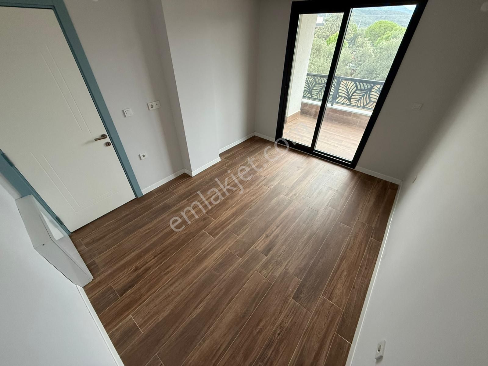 Parla'dan Doğanın Kalbi Zeytinlide Yerden Isıtma 2+1 Daire - Görsel 23