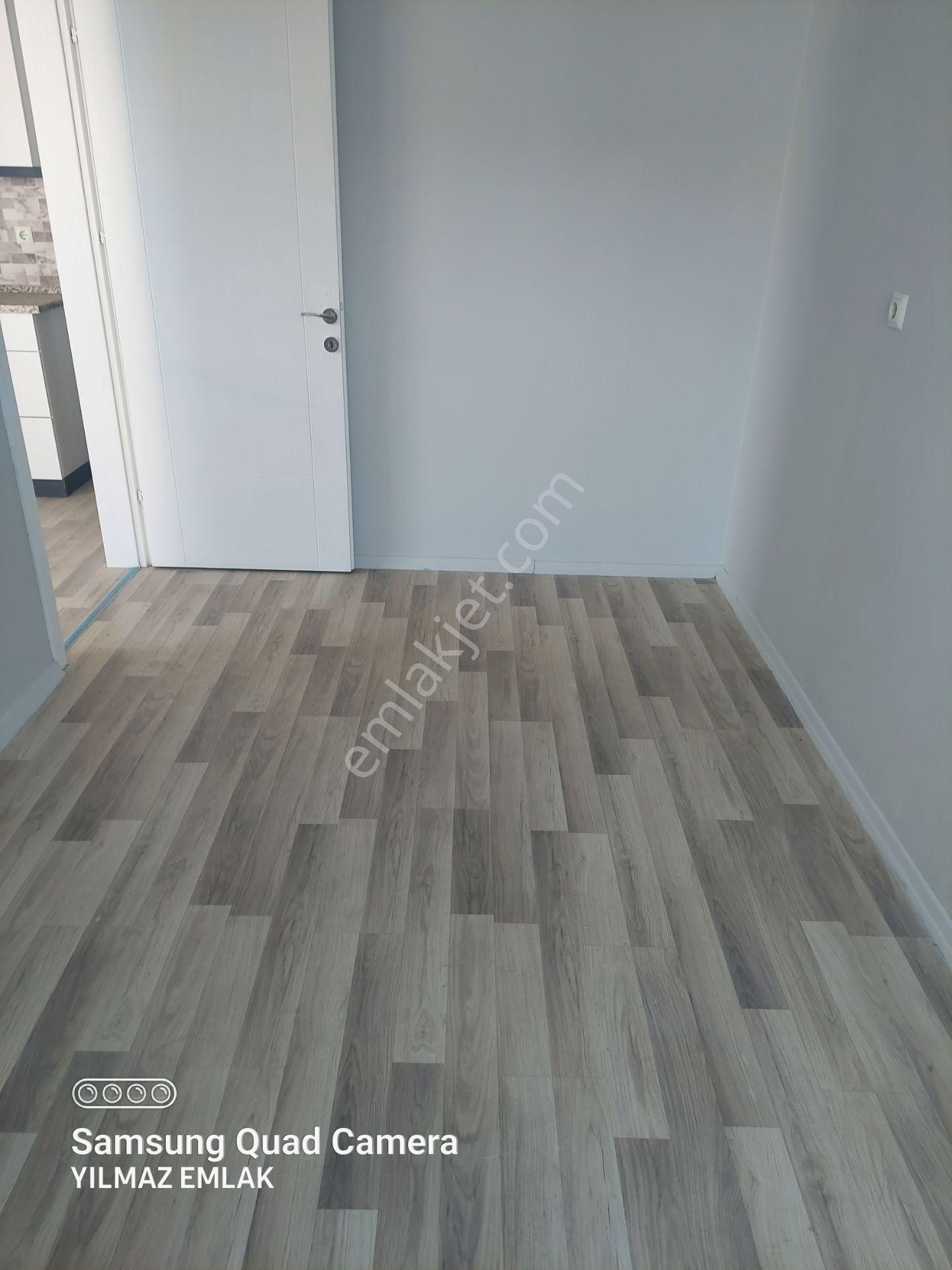 Karaçay Mahallesinde Köşe Konumlu Yüksek Giriş Satılık 1 + 1 Daire - Görsel 11