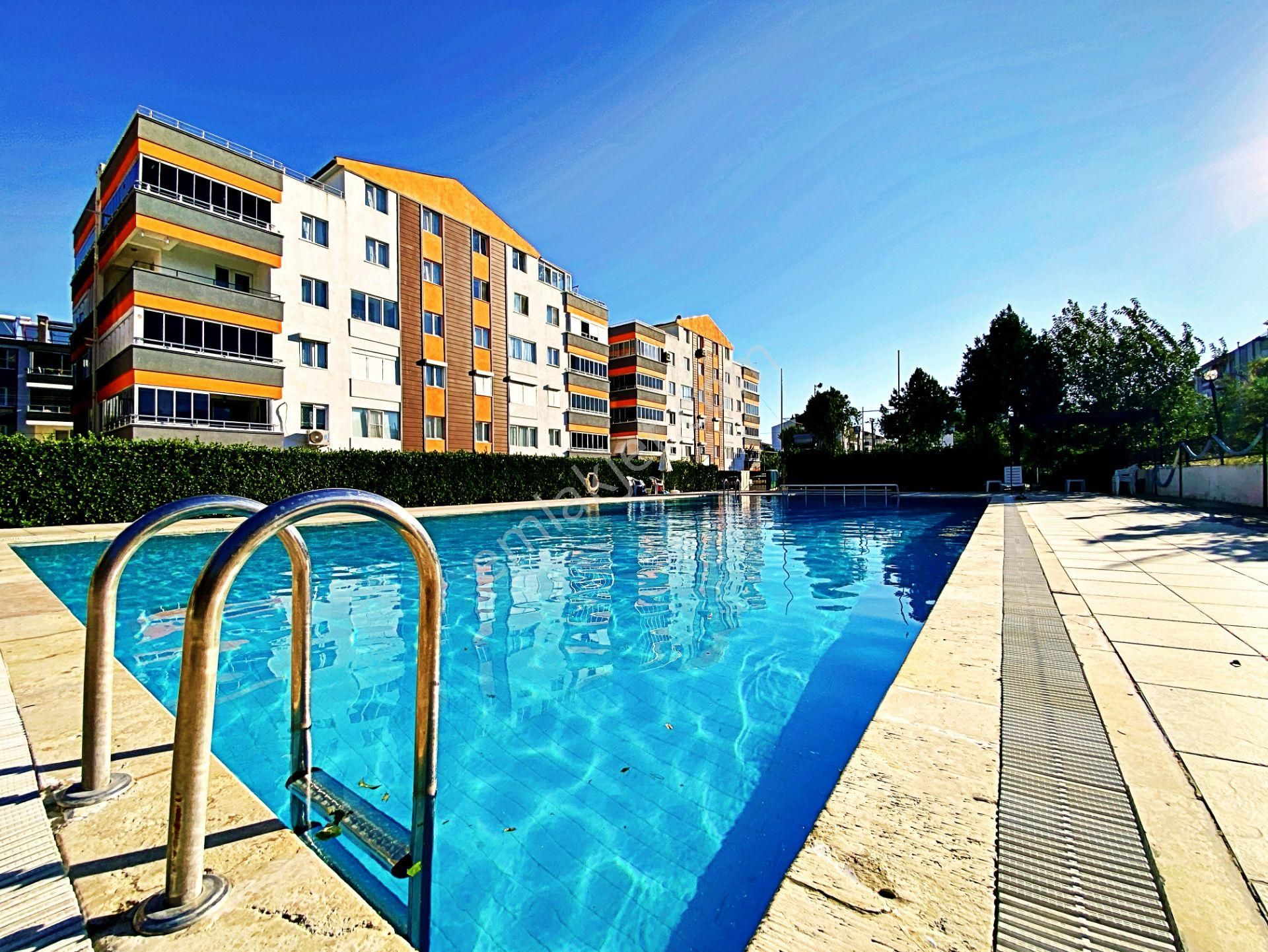 🌀gültaştan Altınkumda Satılık Yüzme Havuzlu Muhteşem Manzarasıyla 4+1 Dublex Fırsatı!🌴