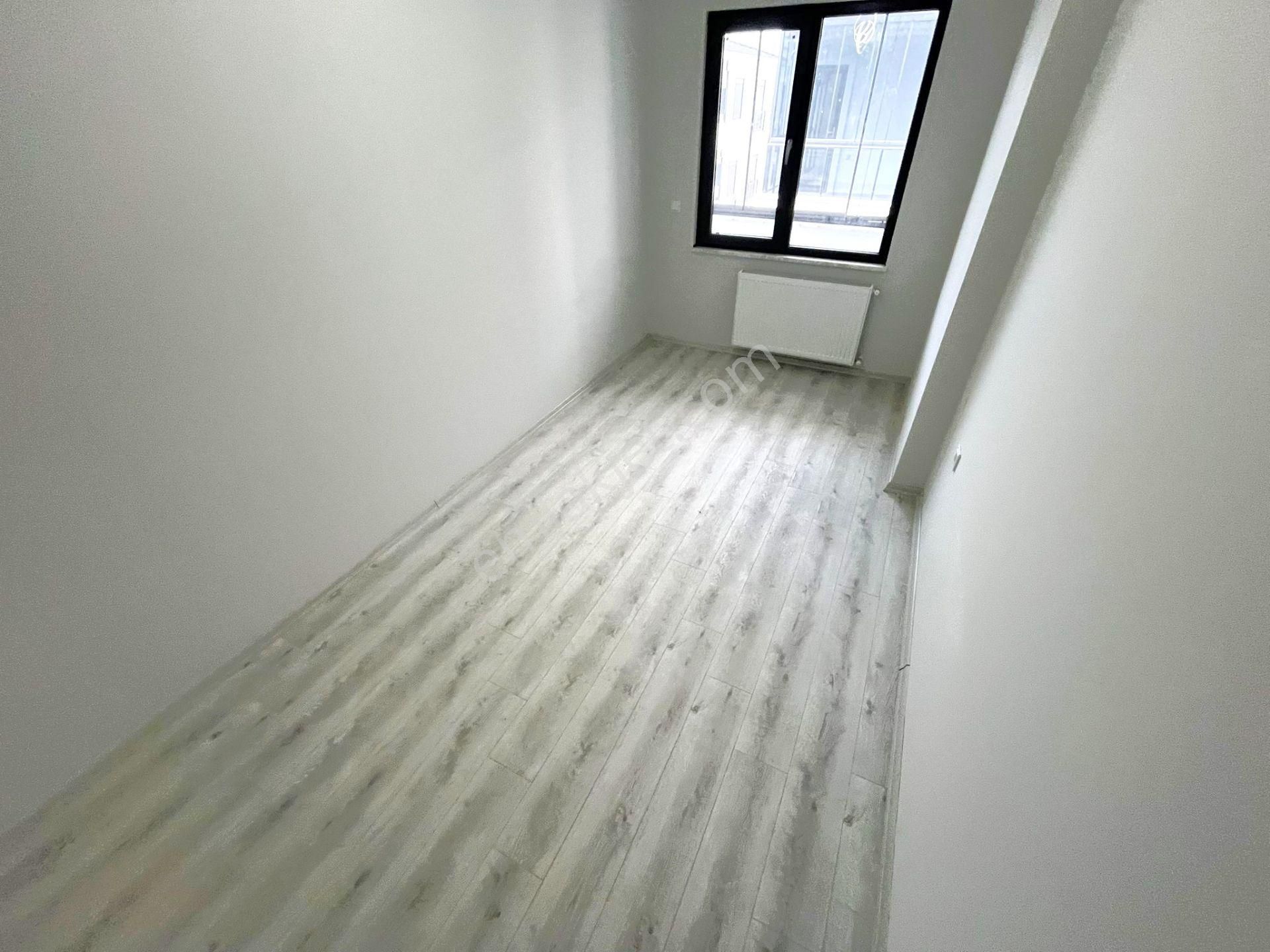Akçay'da Aygül'den Sıfır Ebeveyn Banyolu En Üst Kat Kapalı Geniş Cam Balkon'lu Lüks 2+1satılık Daire - Görsel 19