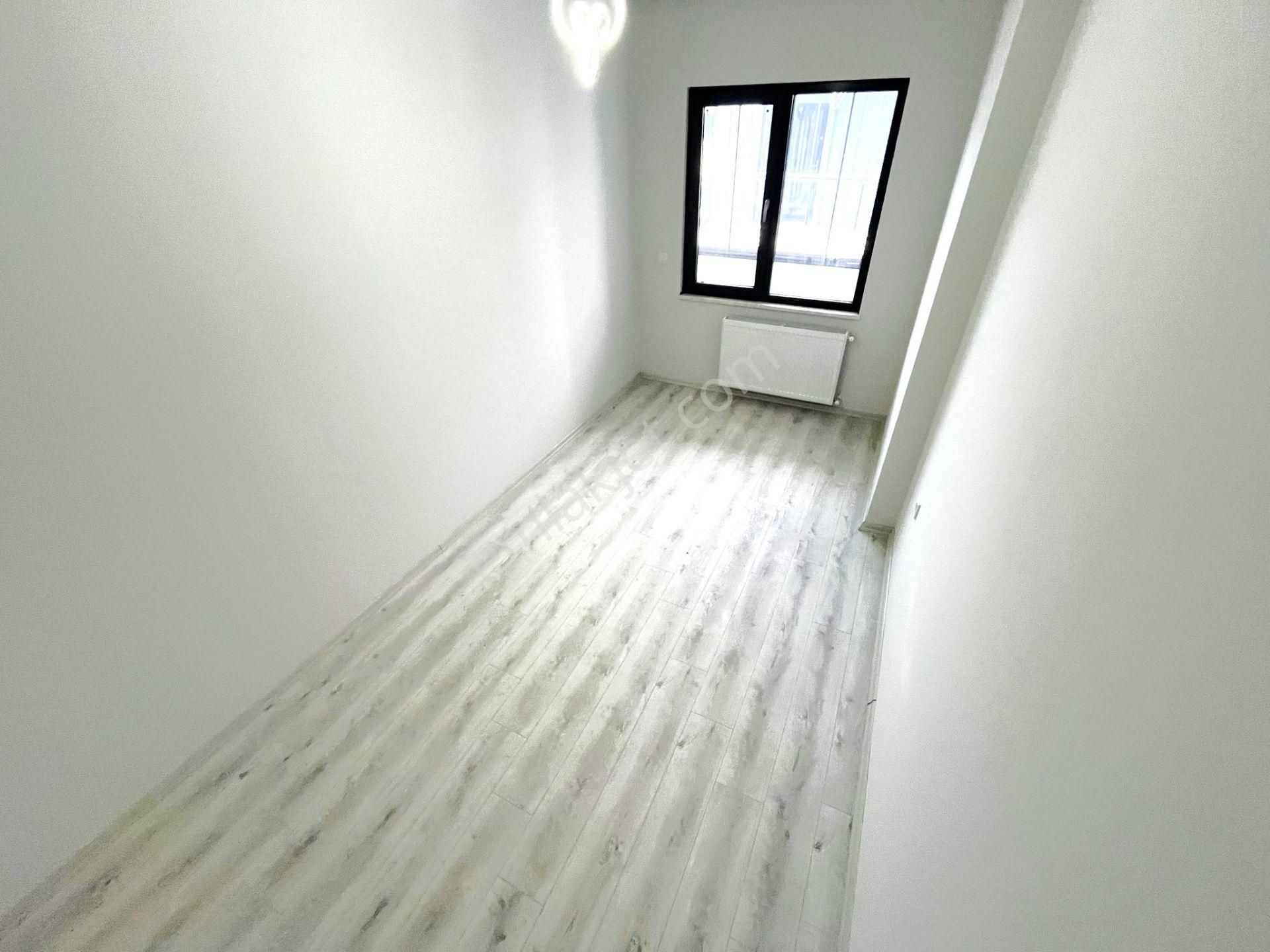 Akçay'da Aygül'den Sıfır Ebeveyn Banyolu En Üst Kat Kapalı Geniş Cam Balkon'lu Lüks 2+1satılık Daire - Görsel 23