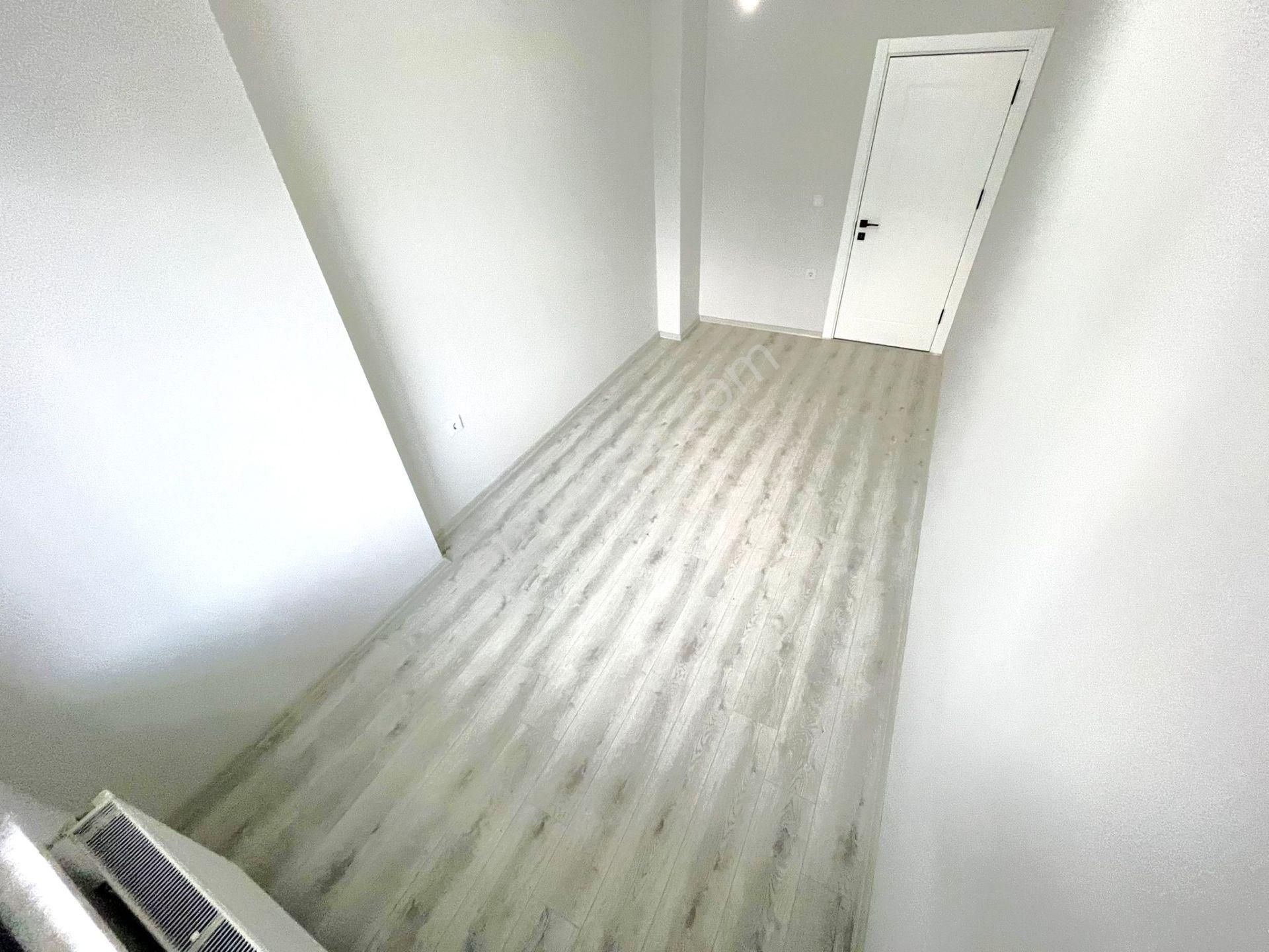 Akçay'da Aygül'den Sıfır Ebeveyn Banyolu En Üst Kat Kapalı Geniş Cam Balkon'lu Lüks 2+1satılık Daire - Görsel 20