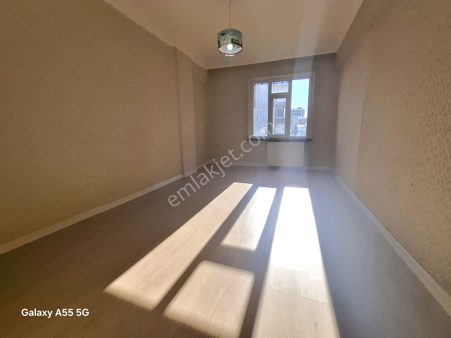 Loft'tan Tevfikbey Mah 2+1 4.kat 100m2 Balkonlu Kiralık Temiz Daire - Görsel 12
