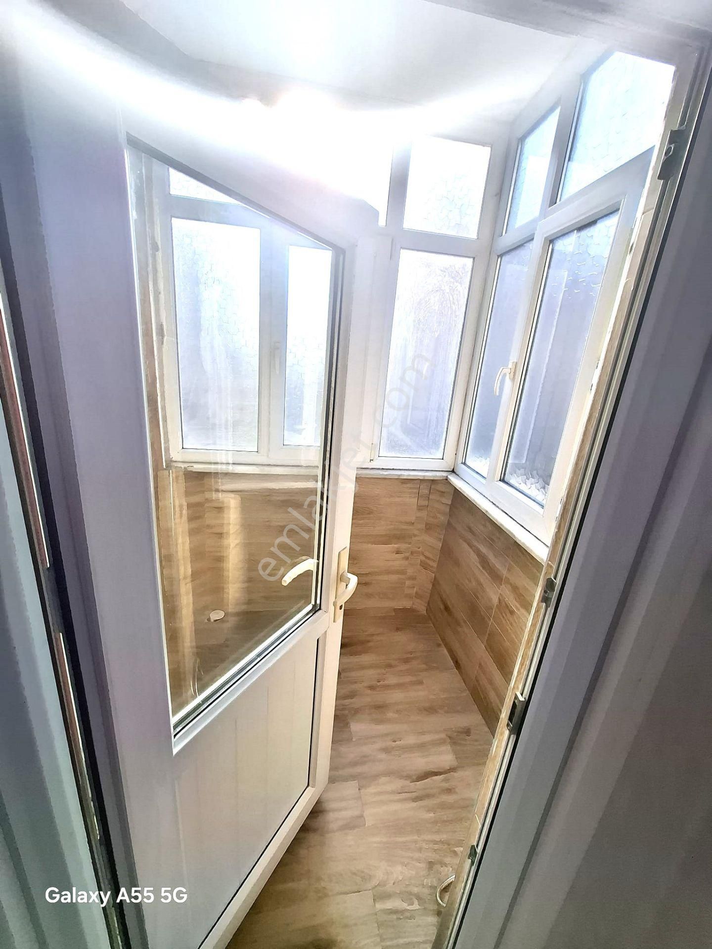 Loft'tan Tevfikbey Mah 2+1 4.kat 100m2 Balkonlu Kiralık Temiz Daire - Görsel 14