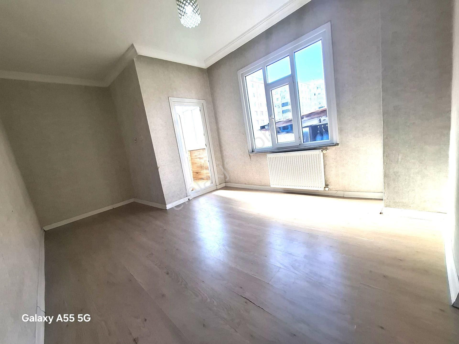 Loft'tan Tevfikbey Mah 2+1 4.kat 100m2 Balkonlu Kiralık Temiz Daire - Görsel 15