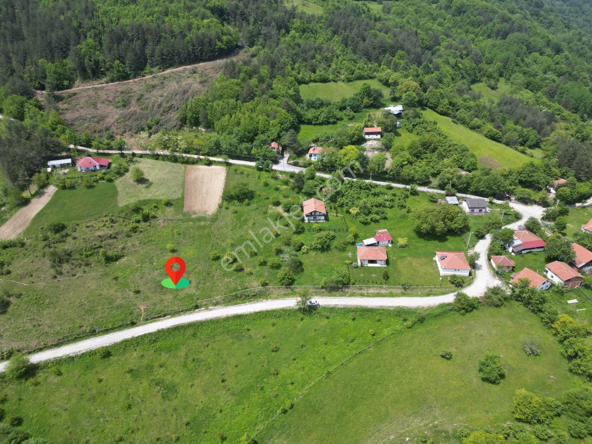 Bir Emlak'tan Derdin Köyü'nde Doğa Manzaralı 3260m2 Satılık Arsa - Görsel 13