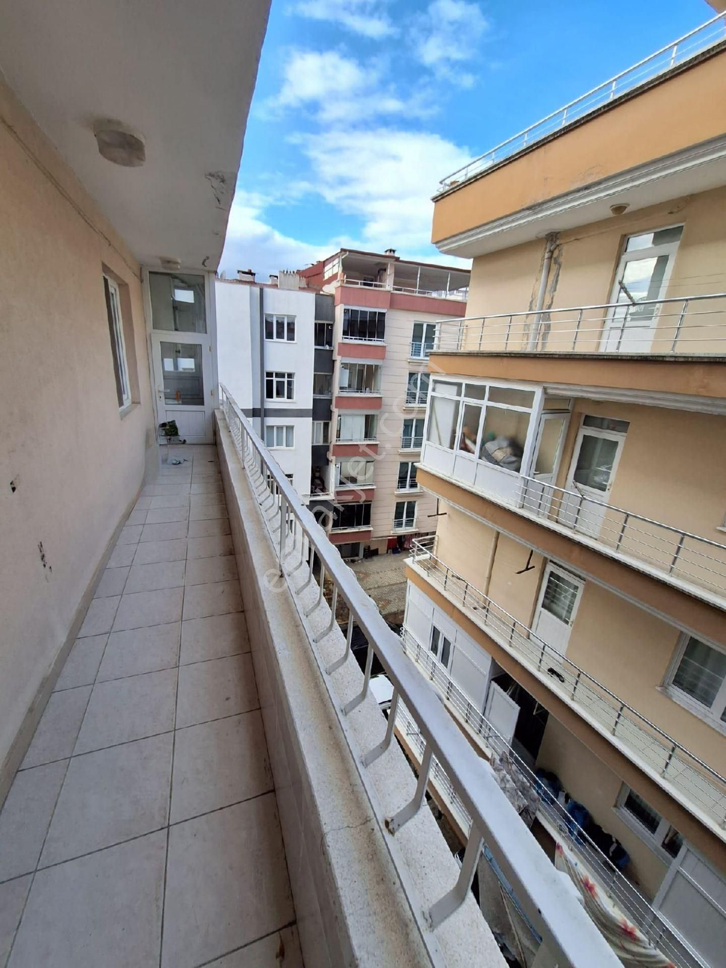 Atakum Merkezi Konumda 3+1 | Tramvaya Yakın - Görsel 16