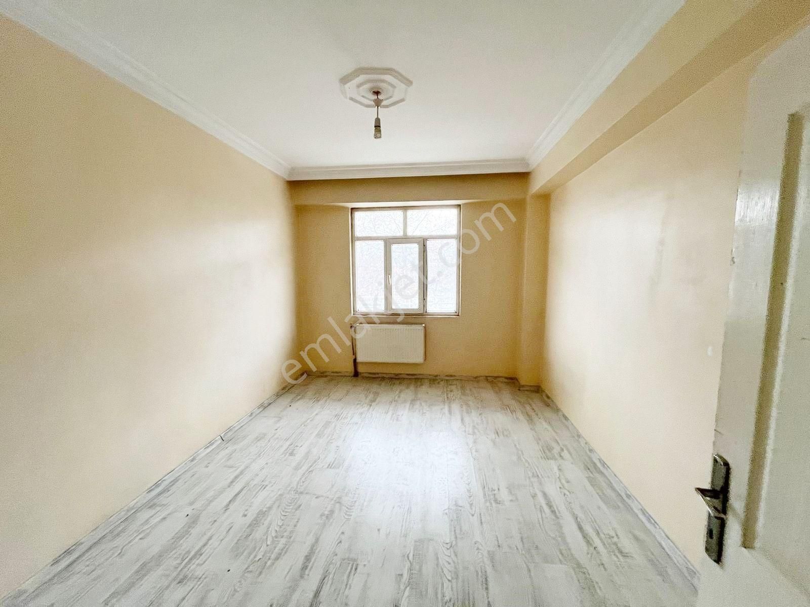 Taha Emlak Tan Hantepe İlk Öğretim Okulu Yanı Kiralık 3+1 Daire - Görsel 12