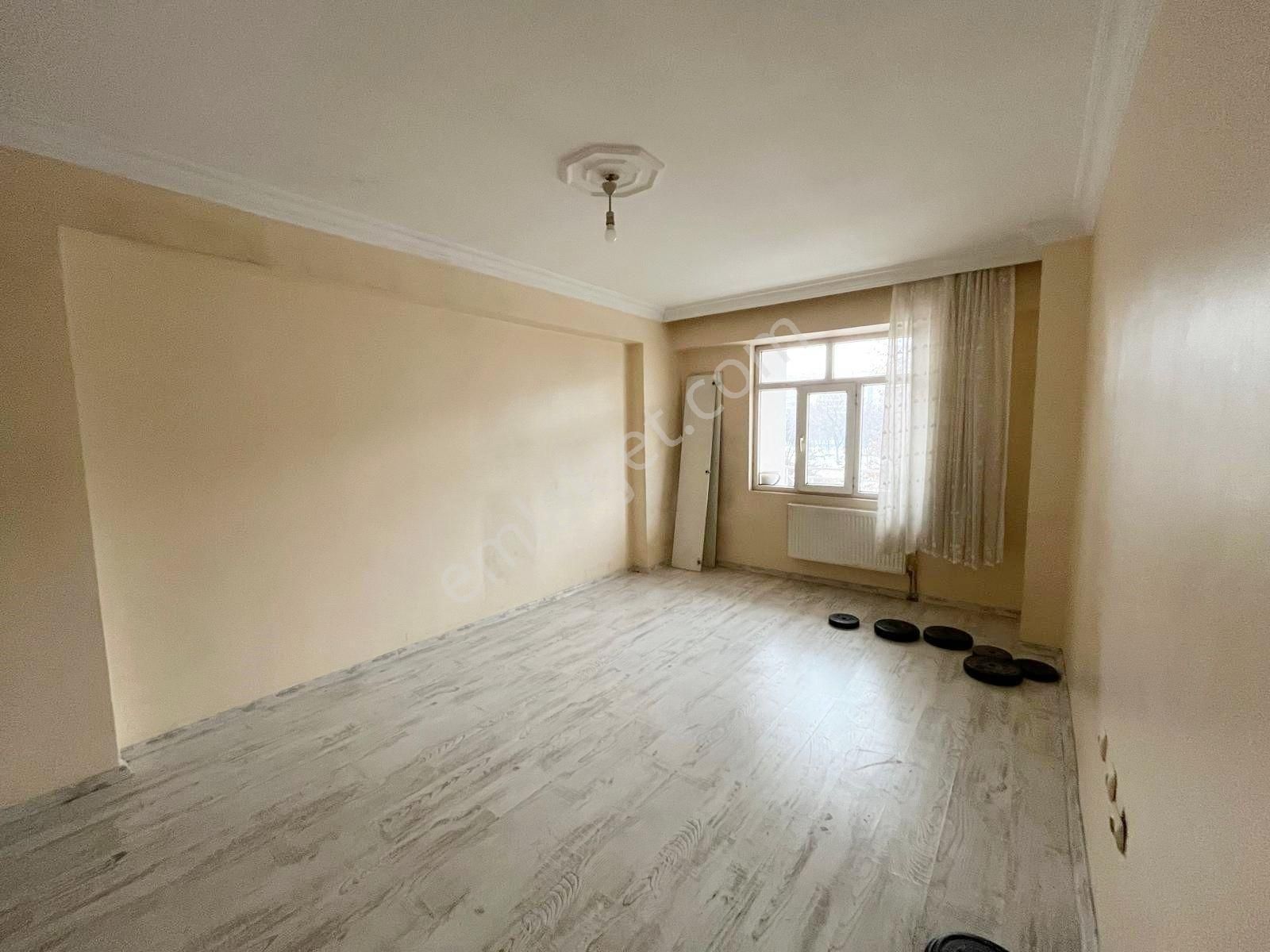 Taha Emlak Tan Hantepe İlk Öğretim Okulu Yanı Kiralık 3+1 Daire - Görsel 9