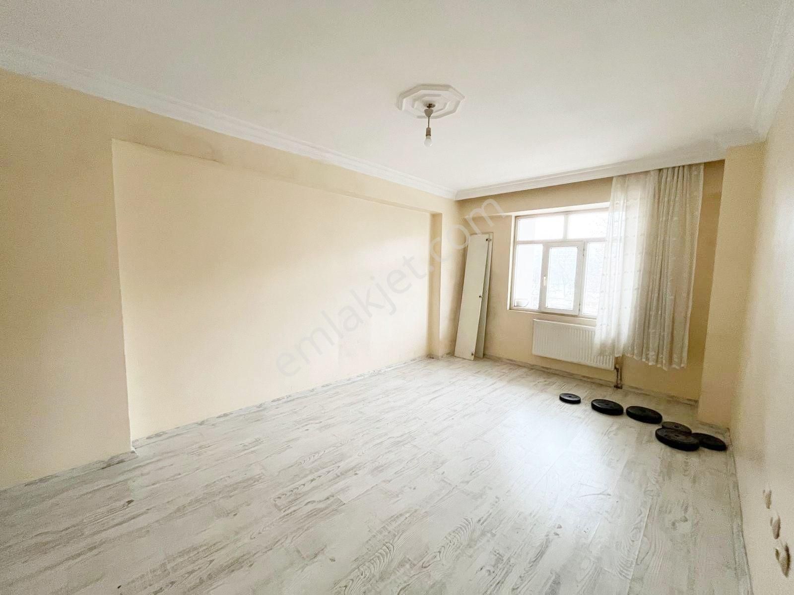 Taha Emlak Tan Hantepe İlk Öğretim Okulu Yanı Kiralık 3+1 Daire - Görsel 10