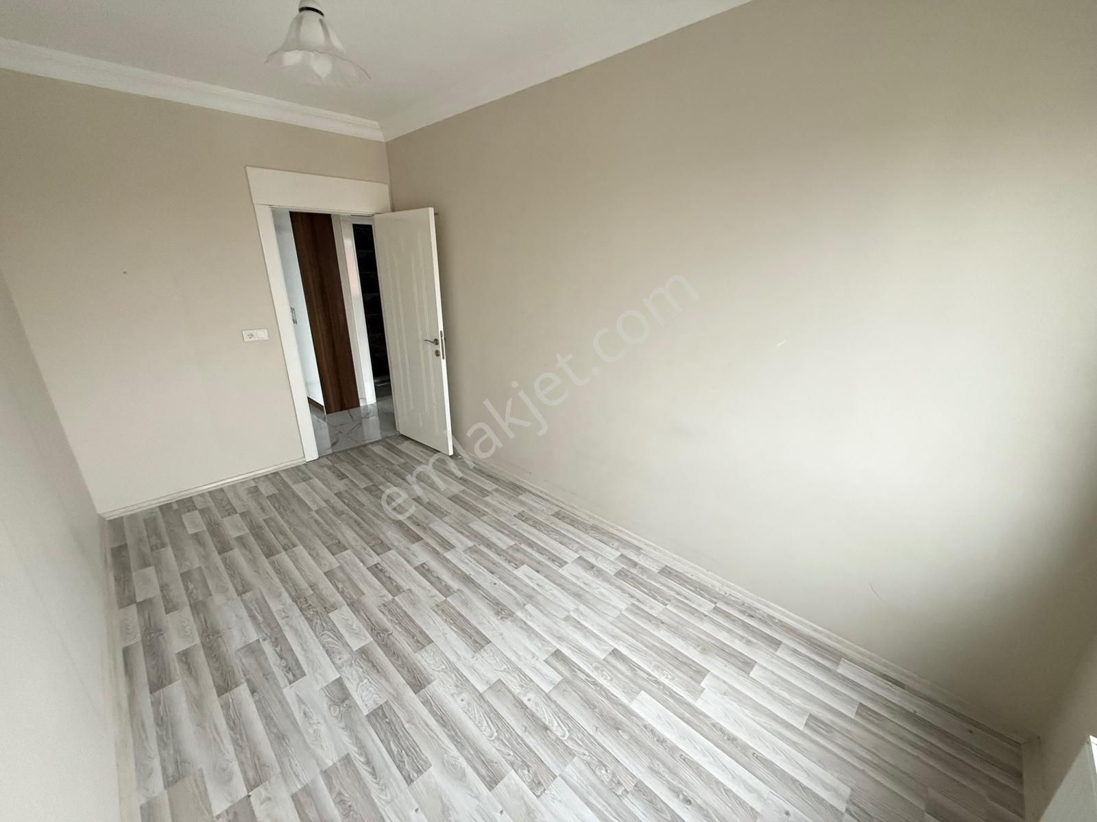 Bülbülzade Mah. Kuba Camii Yanında 2+1 Kiralık Geniş Daire - Görsel 2