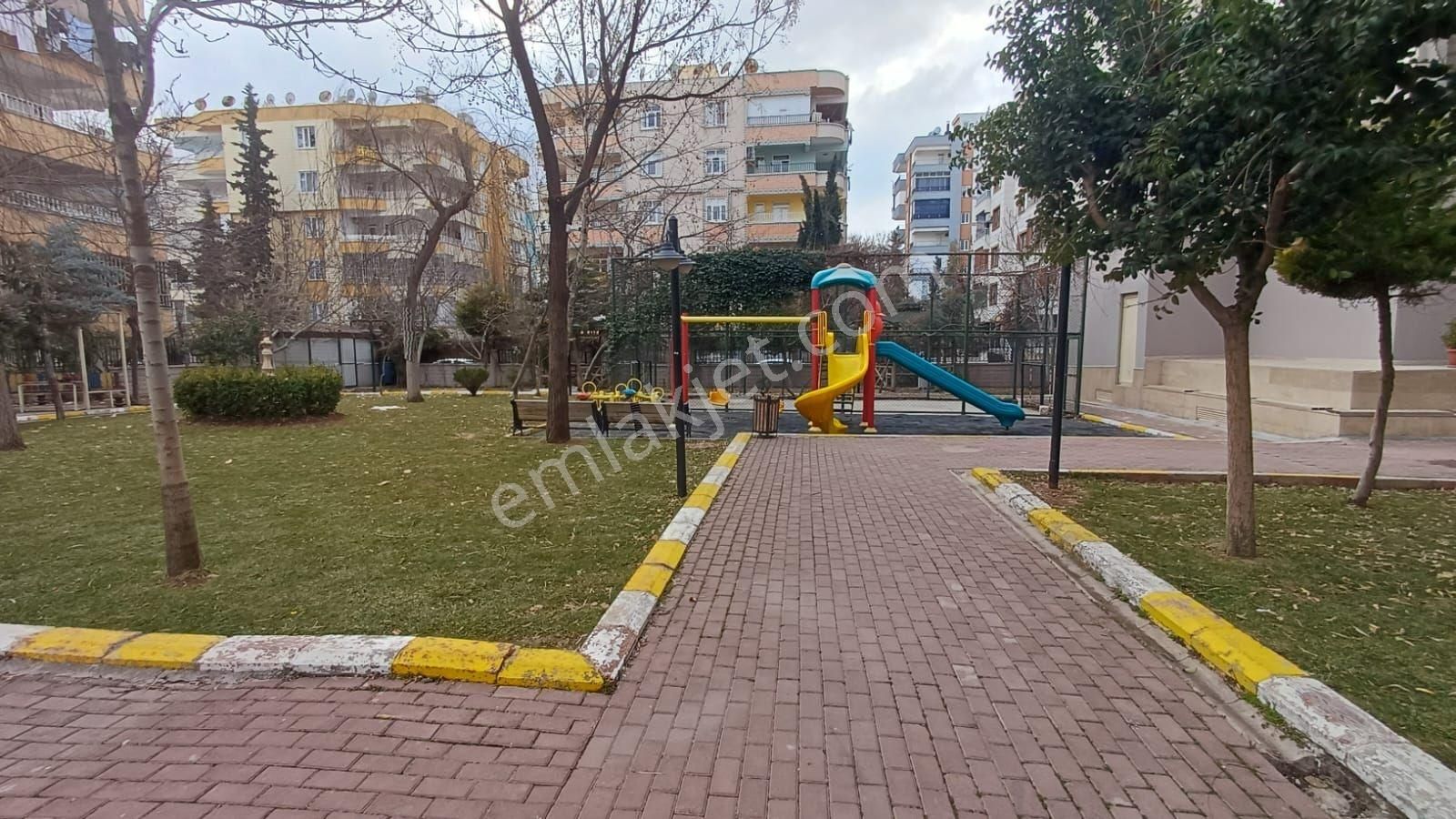 Şen Evler Ptt Karşısında - Görsel 13