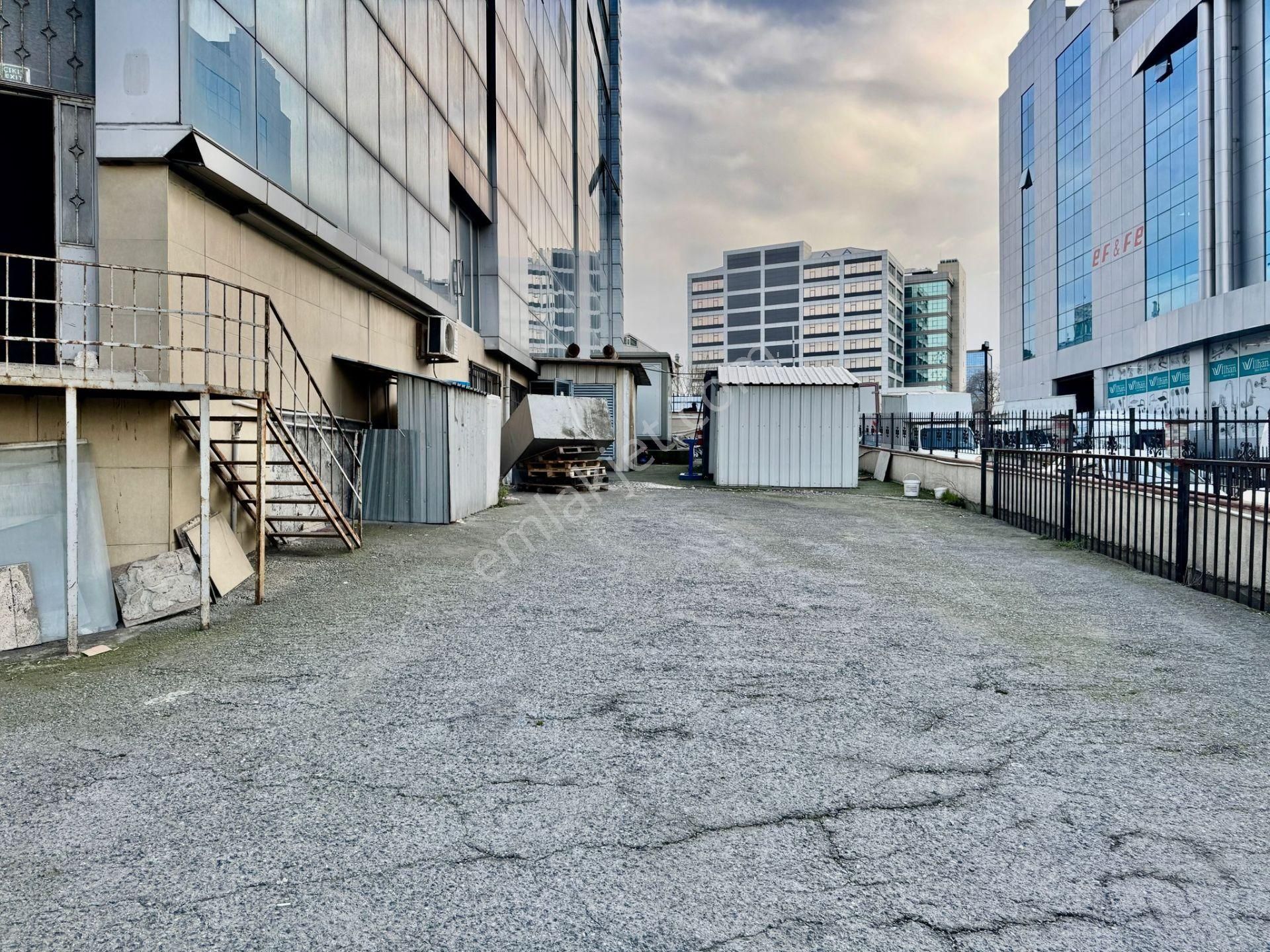 Goldhouse Dan Kiralık Tem Cepheli Mahmutbey De Komple Bina - Görsel 5