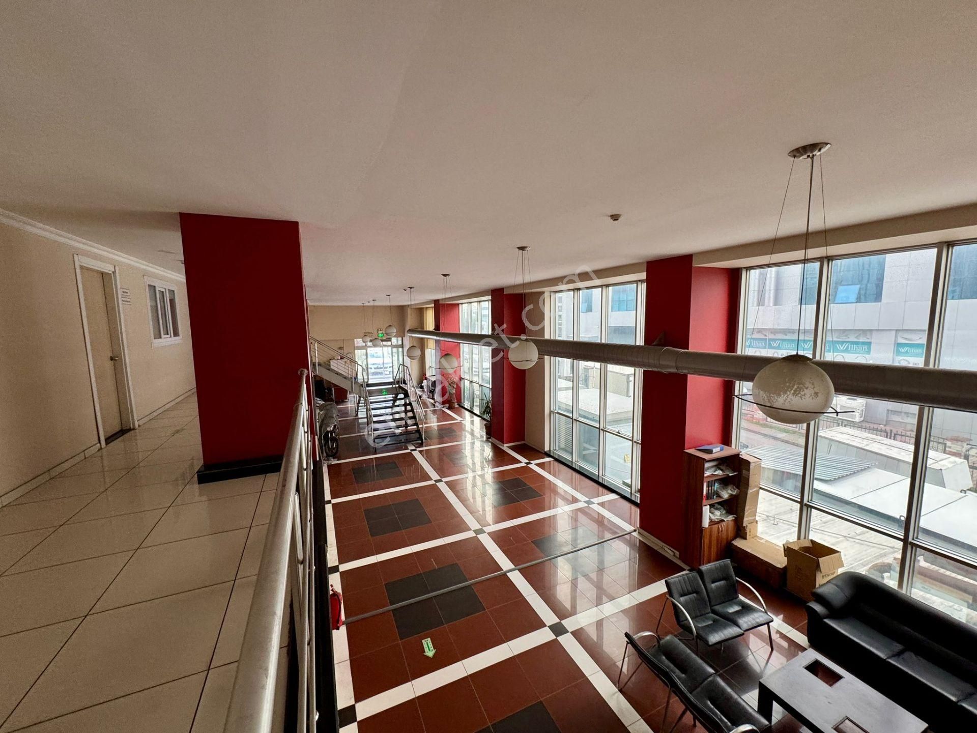 Goldhouse Dan Kiralık Tem Cepheli Mahmutbey De Komple Bina - Görsel 12