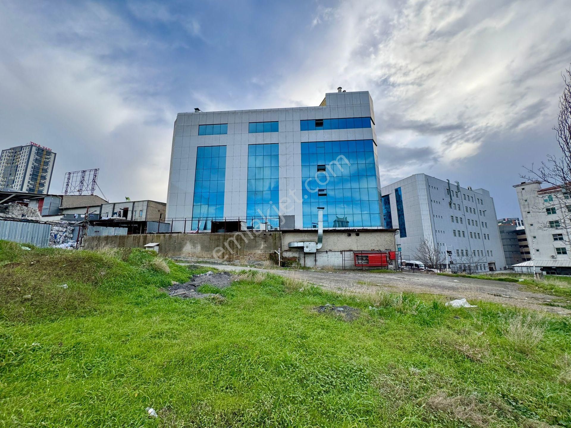 Goldhouse Dan Kiralık Tem Cepheli Mahmutbey De Komple Bina - Görsel 20