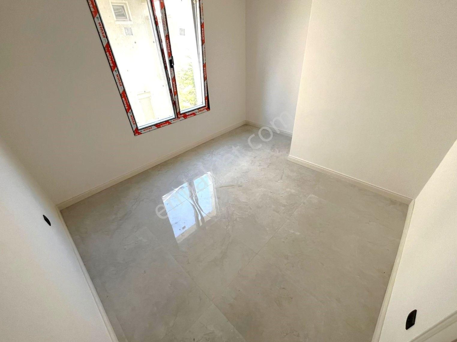 Akçay'ın Merkezi Konumunda Denize Sadece 150 Metre Yürüme Mesafesinde Ultra Lüks Satılık 2+1daireler - Görsel 24
