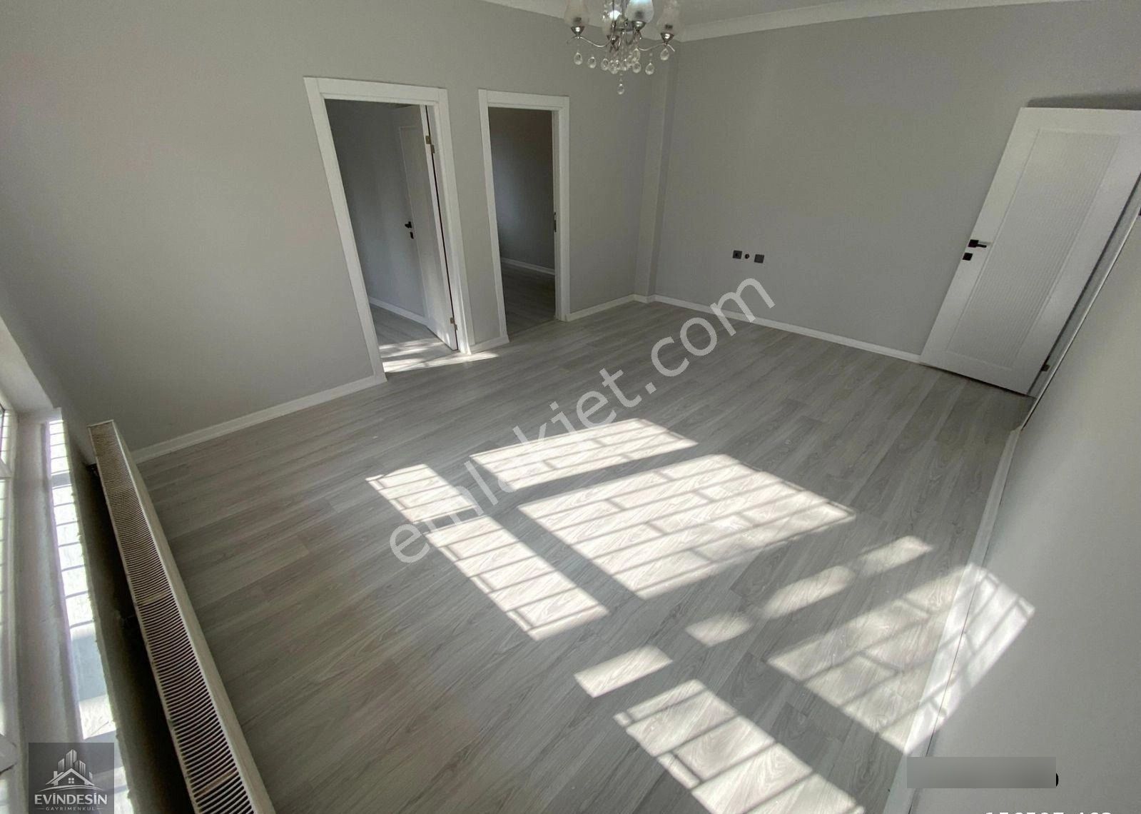 Yakacık Mahallesinde 3+1 Ön Cephe Balkonlu Yapılı Satılık Daire - Görsel 14