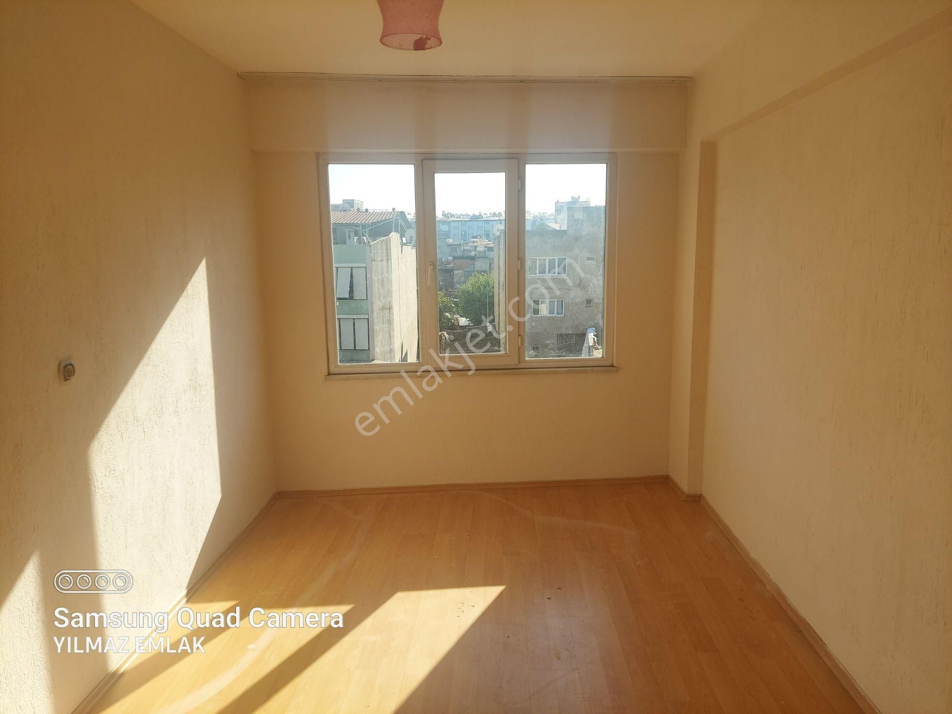 Cumhuriyet Mahallesinde Satılık 3+1 Fırsat Daire - Görsel 19