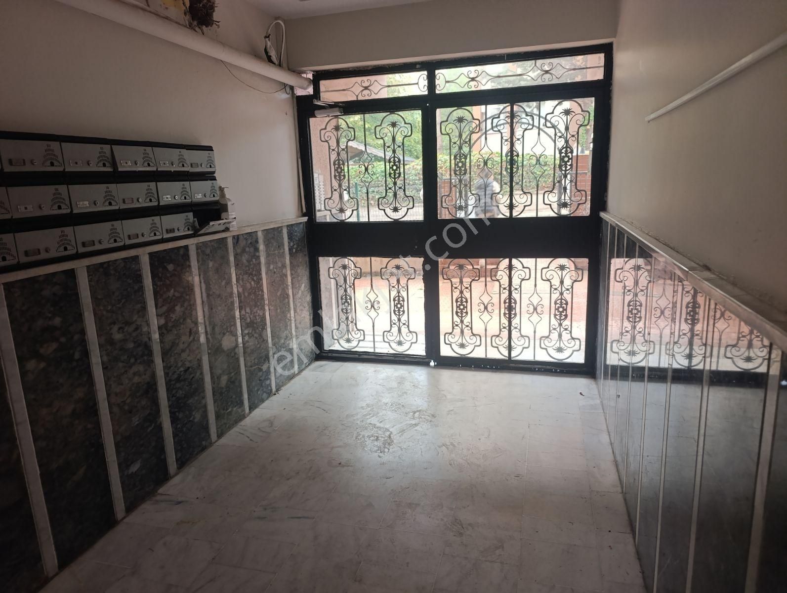 Geçit Metro İstasyonuna Yürüme Mesafesinde Kiralık Daire - Görsel 23