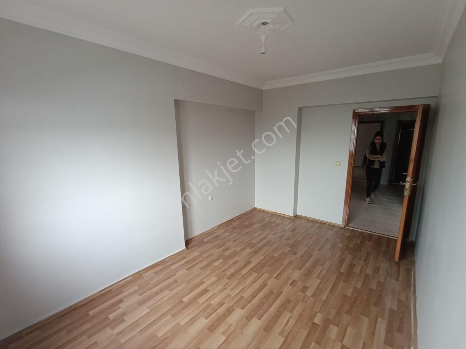Geçit Metro İstasyonuna Yürüme Mesafesinde Kiralık Daire - Görsel 9
