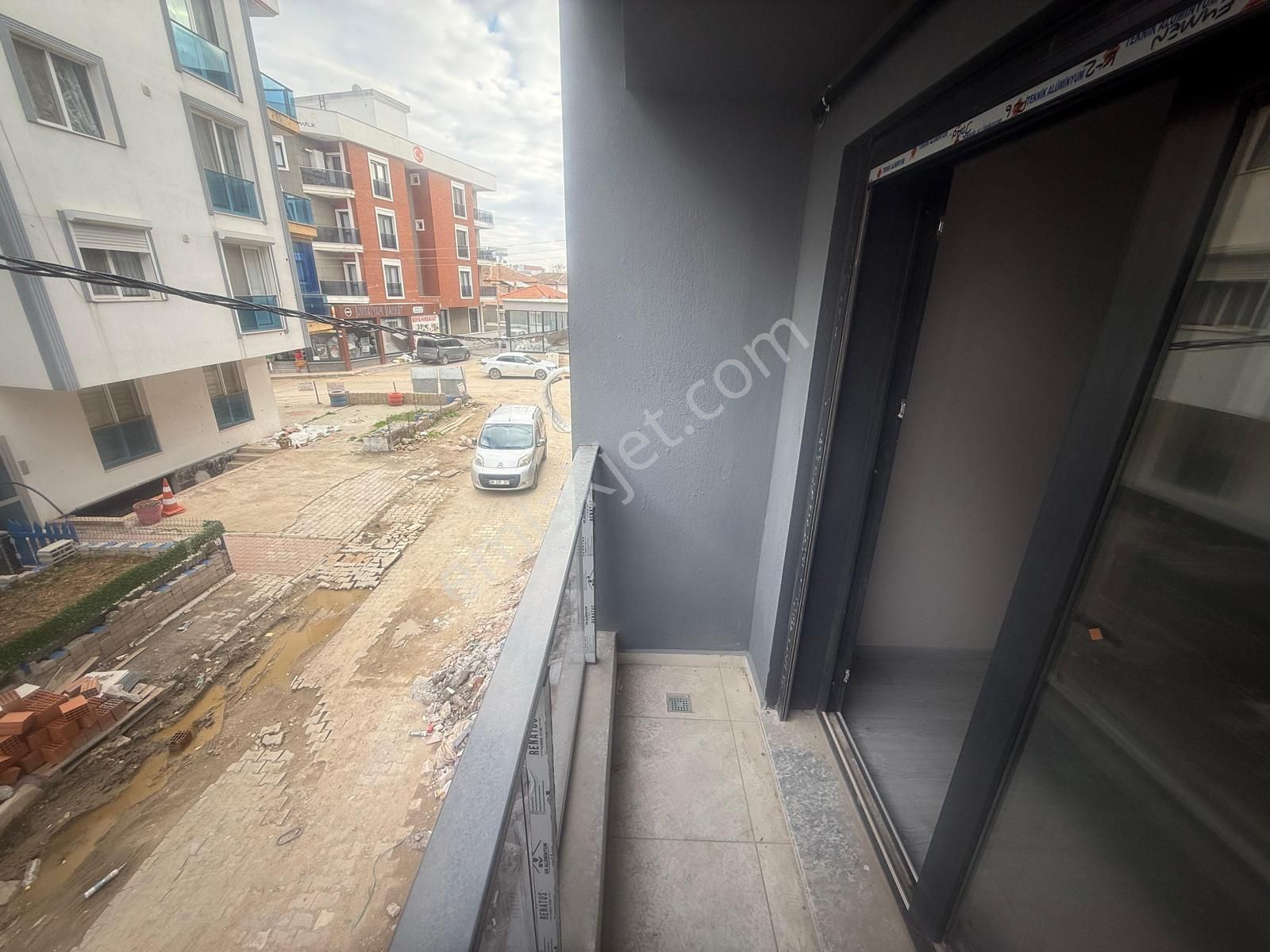 Seyrek Merkezi Konumda Fırsat Satılık 1+1 - Görsel 7