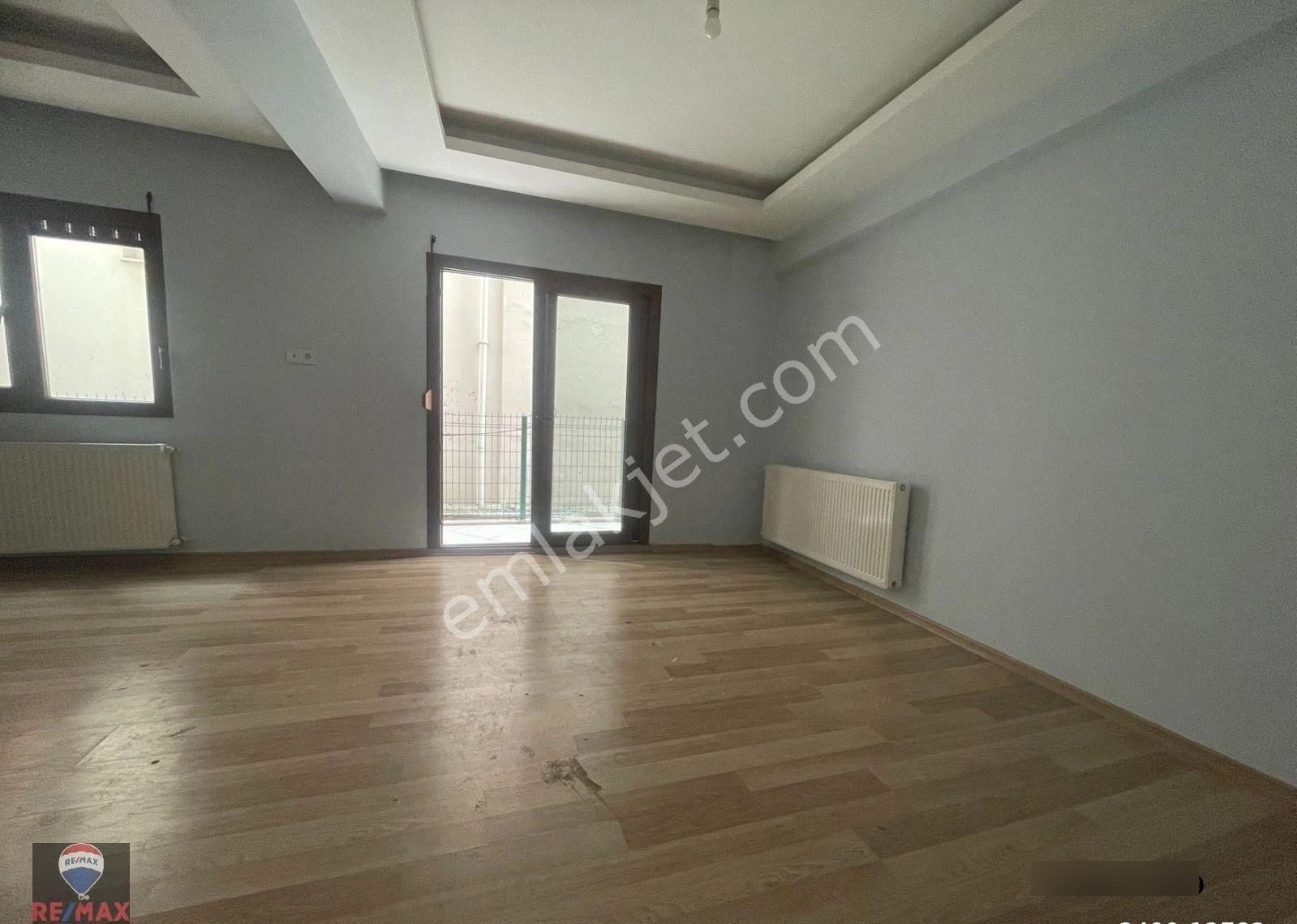 Çiğli Anadolu Caddesine,izbana Ve Çarşısına Yakını Konumlu 2+1 Daire Kiralıktır - Görsel 13