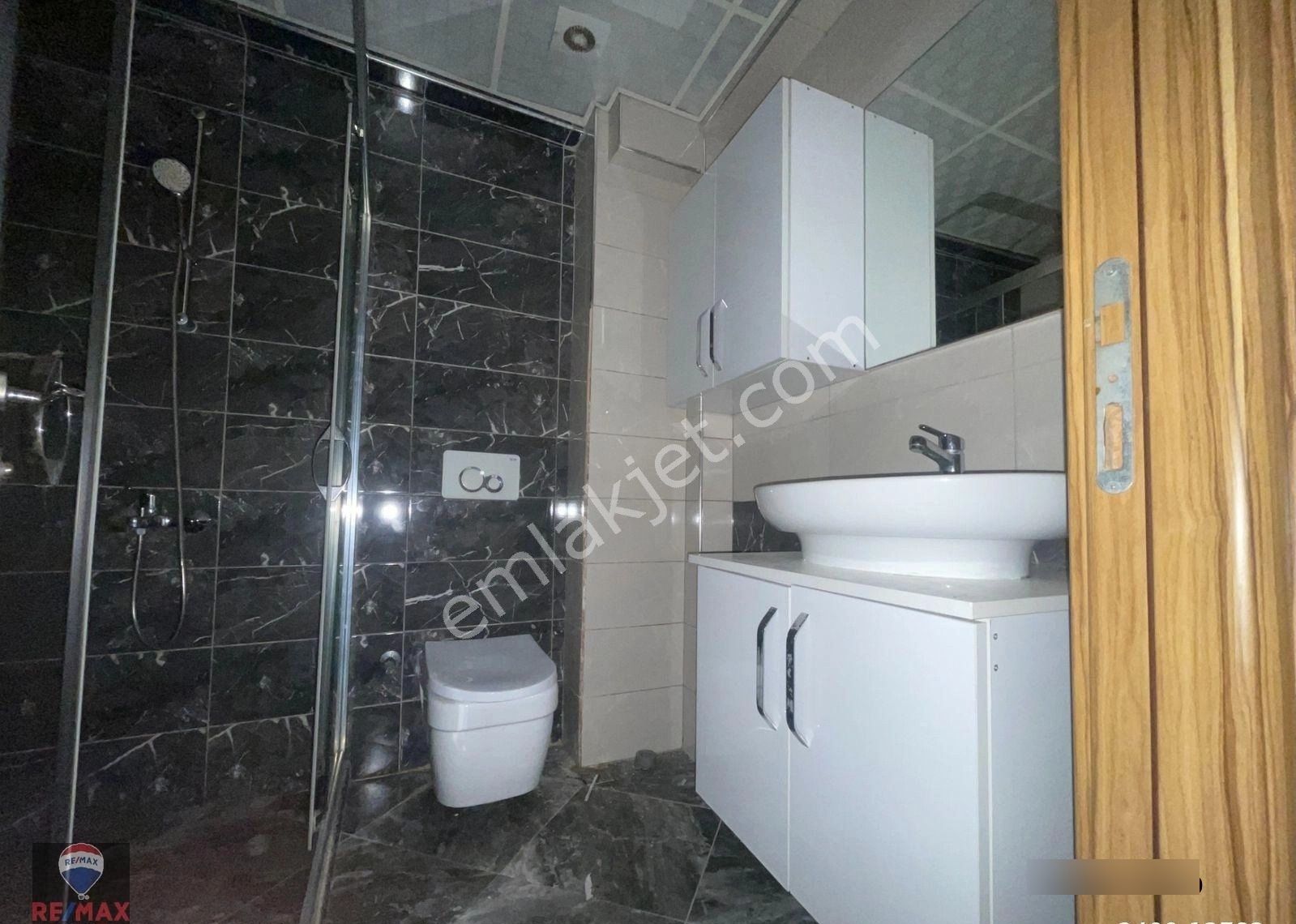Çiğli Anadolu Caddesine,izbana Ve Çarşısına Yakını Konumlu 2+1 Daire Kiralıktır - Görsel 5