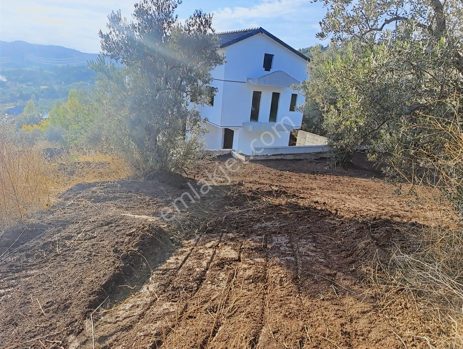 Dürdane Köyünde Villa İmarlı Satılık Arsa - Görsel 10