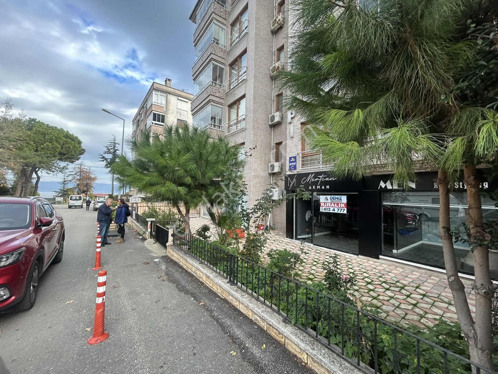 Mudanya Jandarma Karşısında Kiralık Bahçeli Dükkan - Görsel 2