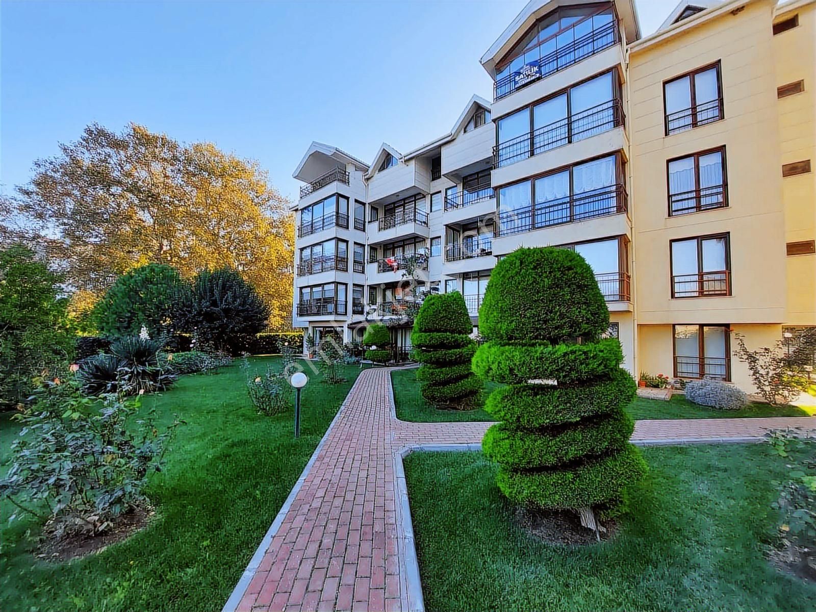 Mudanya Marina Üstü Marine Evleri Mükemmel Konumda Kiralık Daire