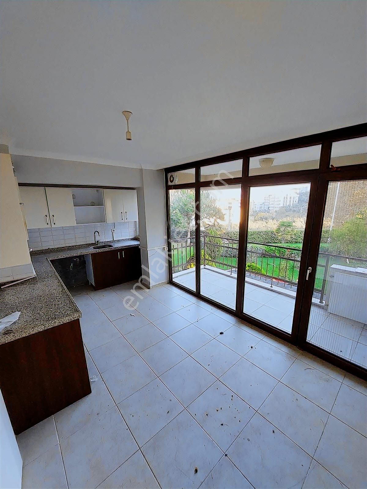 Mudanya Marina Üstü Marine Evleri Mükemmel Konumda Kiralık Daire - Görsel 9