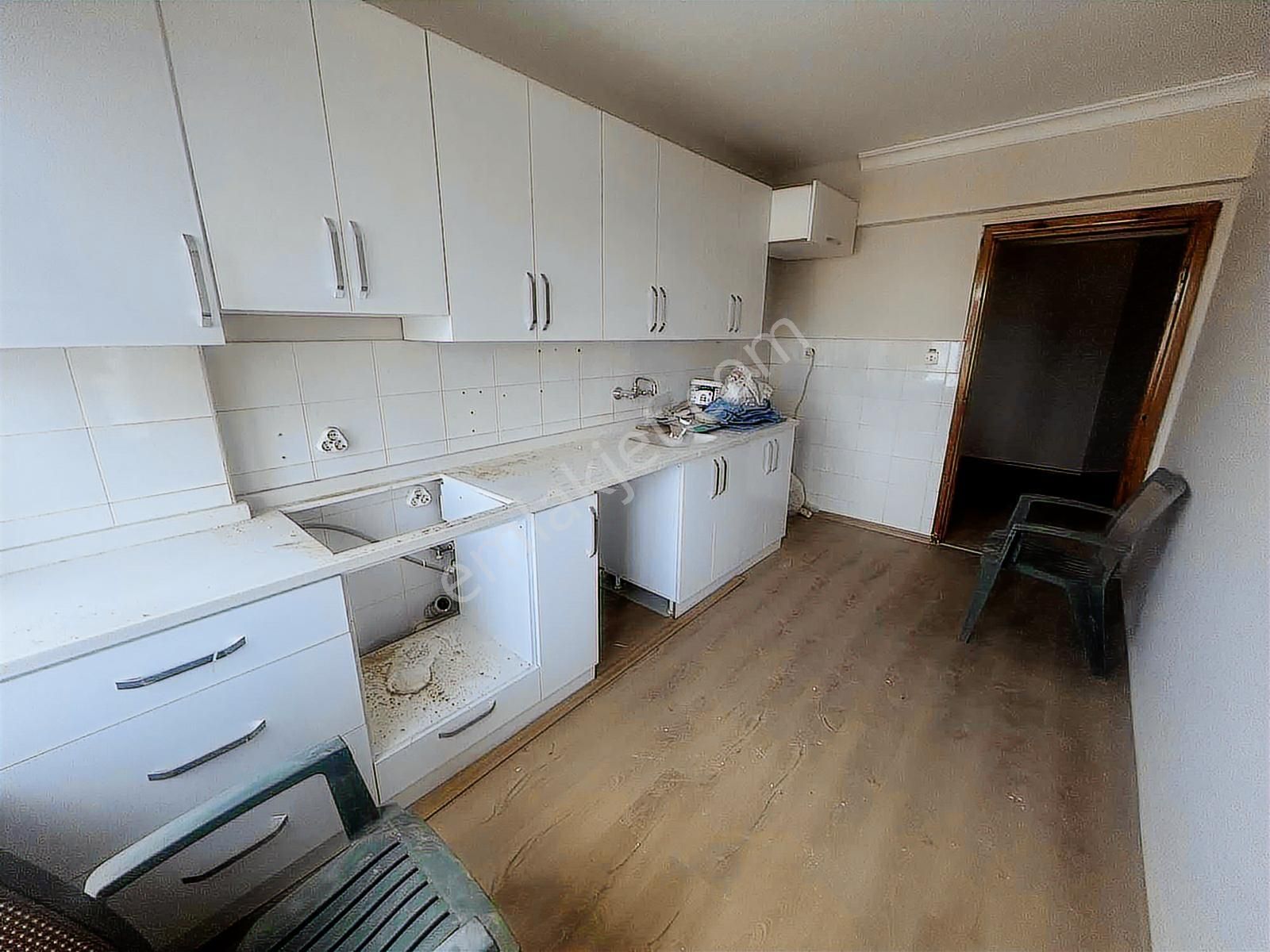 Mudanya Jandarma Karşısı Tuğtaş Sitesi Kiralık 3+1 Daire - Görsel 28